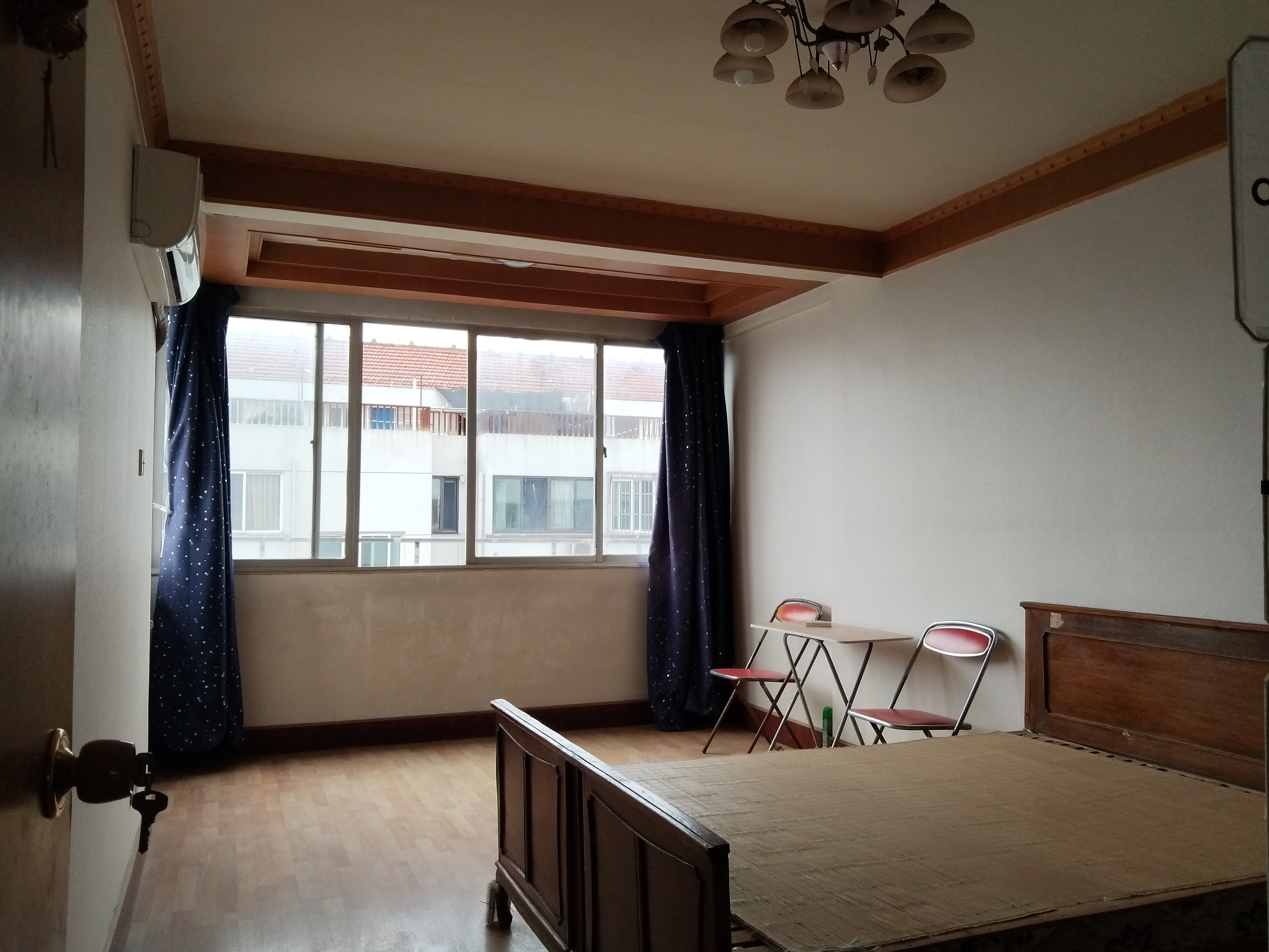郭里园 4室1厅1卫 84m&sup2;