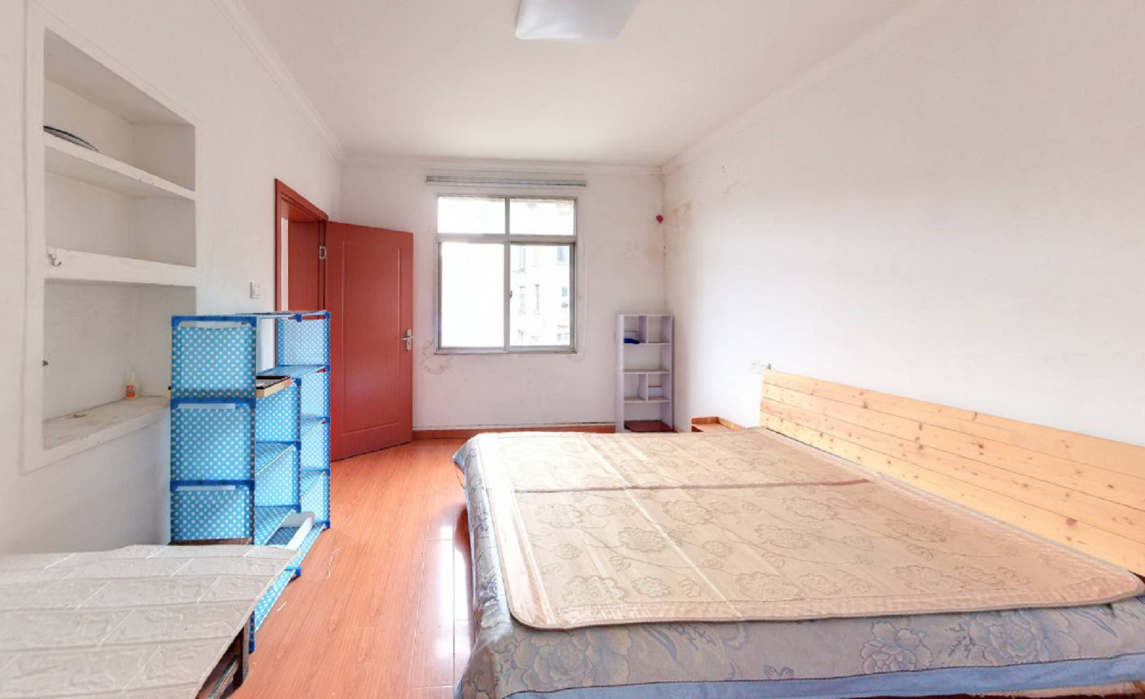 陈家小园东区 1室1厅1卫 35m&sup2;