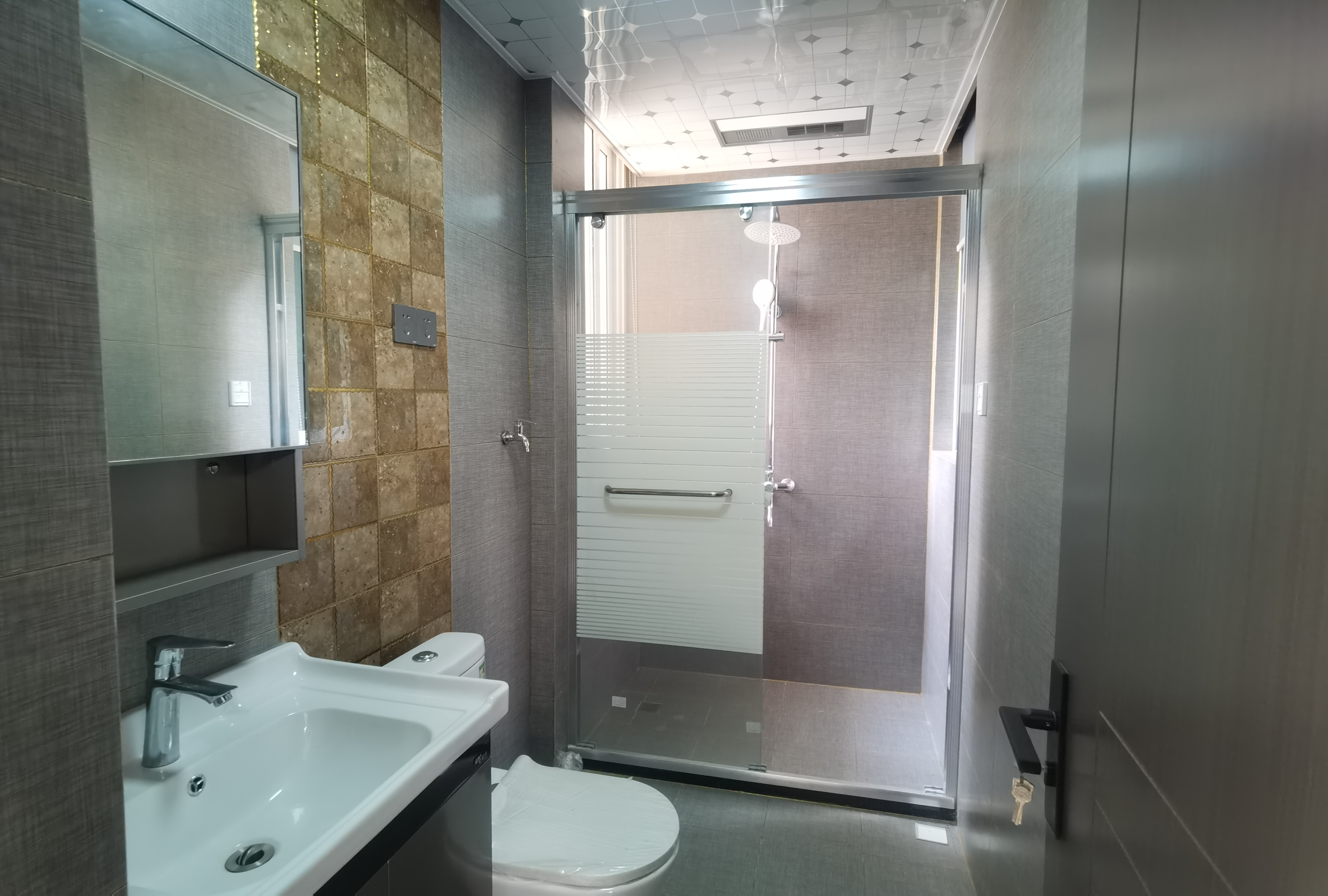 天晖苑 2室2厅1卫 78.00m&sup2;