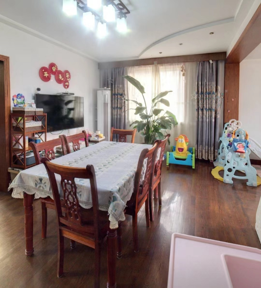 南川园东区 4室2厅1卫 113.06m&sup2;