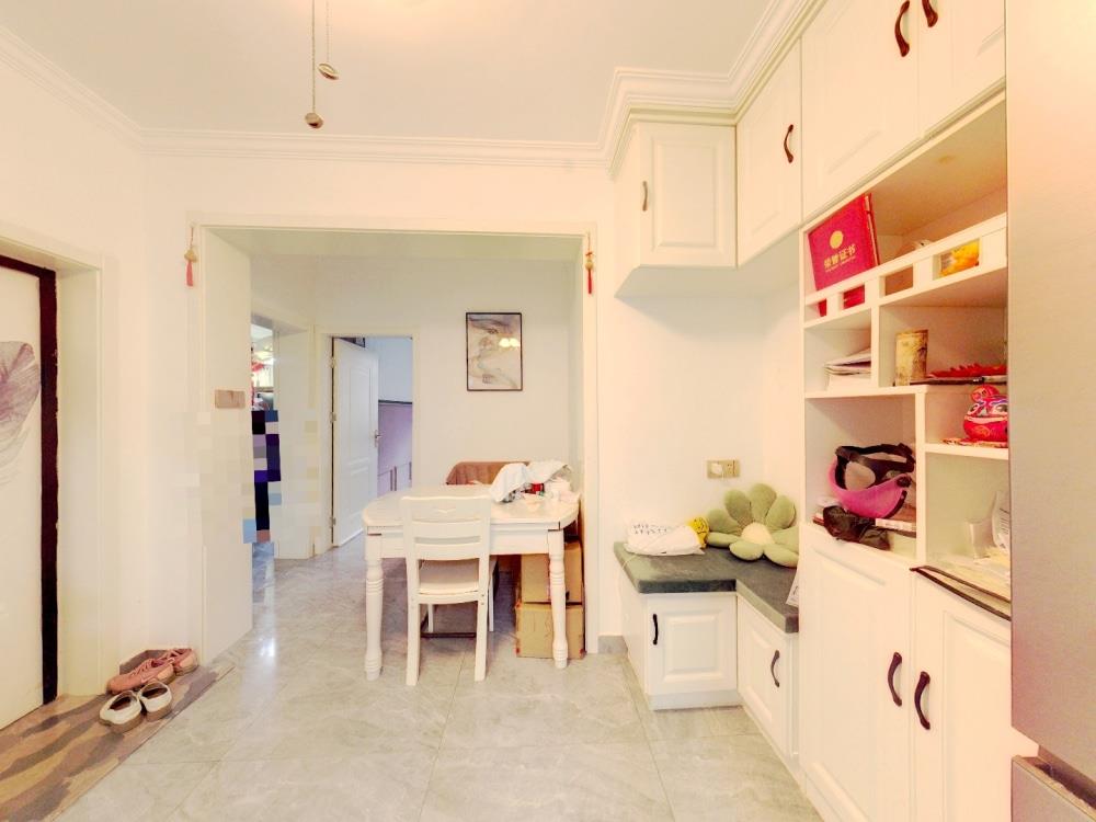 易家桥新村 2室1厅1卫 58m&sup2;