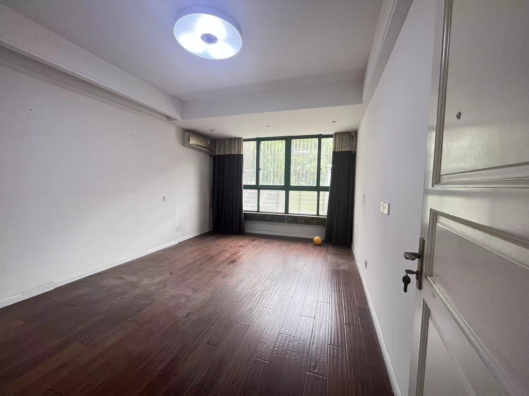天翔公寓 3室2厅1卫 110.00m&sup2;