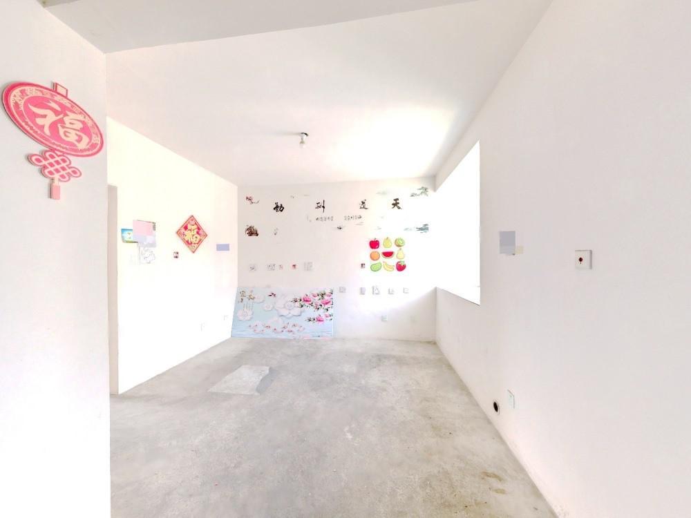 幸福锦园 2室2厅1卫 87.37m&sup2;