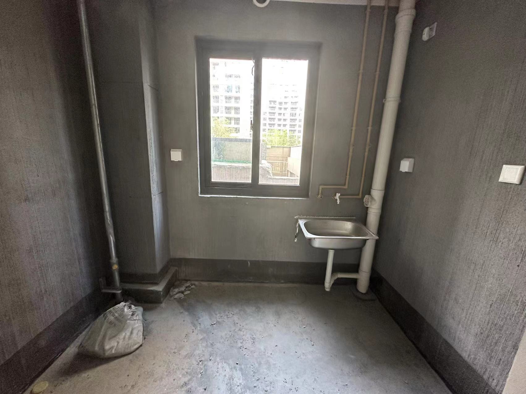 招商新城雍景湾 3室2厅1卫 117m&sup2;