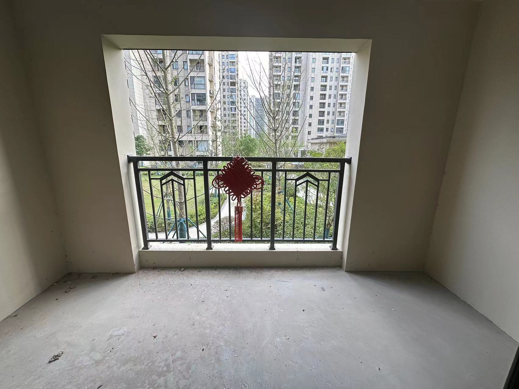 招商新城雍景湾 3室2厅1卫 117m&sup2;