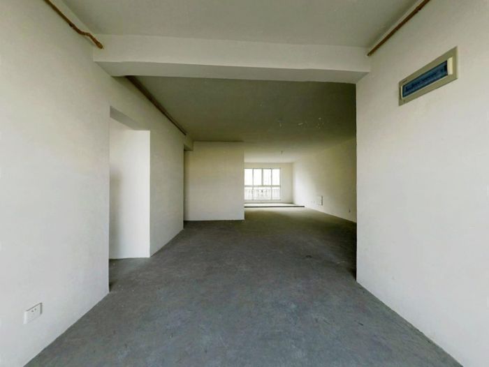 中南世纪花城二期 3室2厅2卫 134m&sup2;