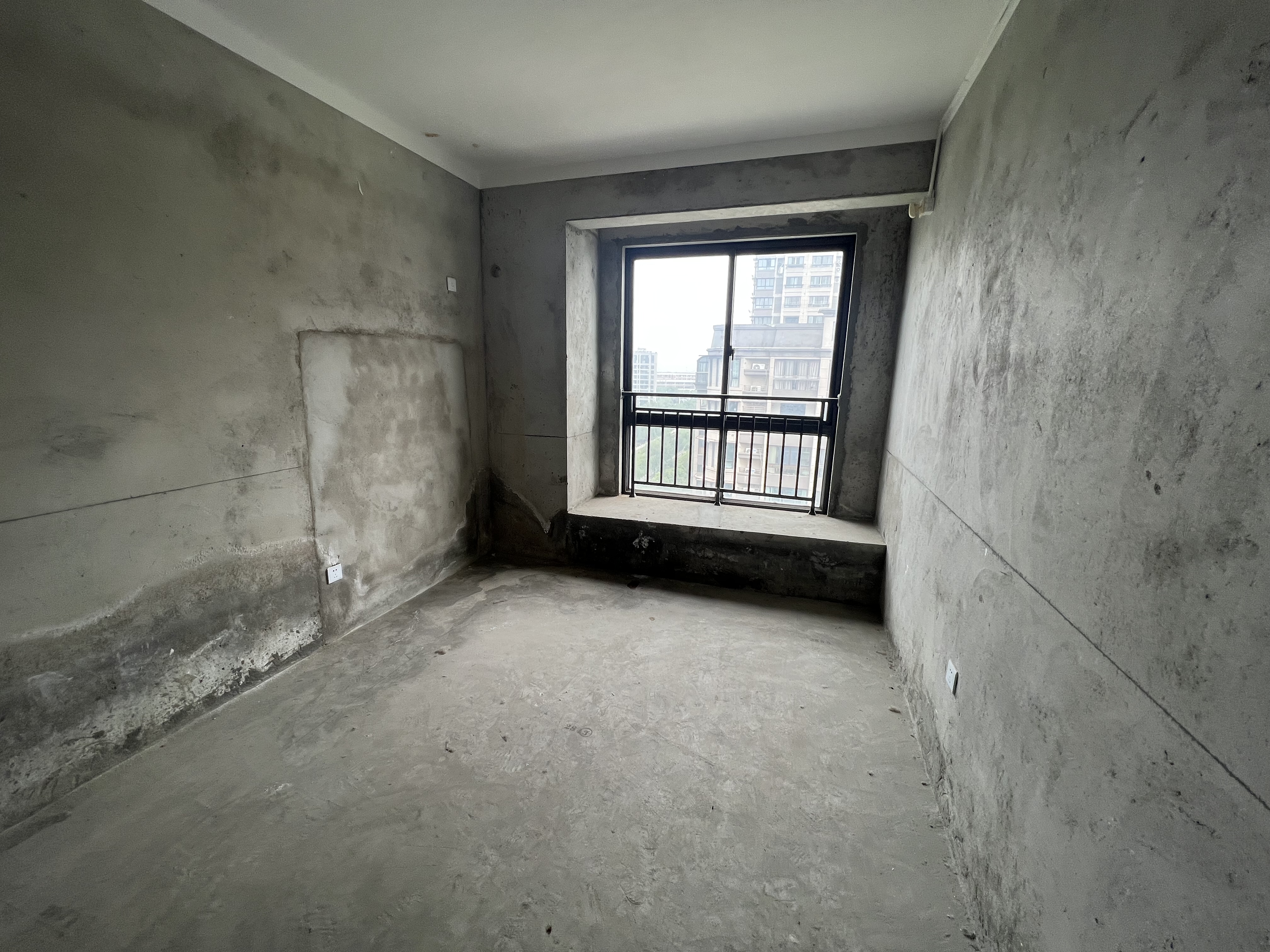 星源名苑 4室2厅2卫 177.90m&sup2;