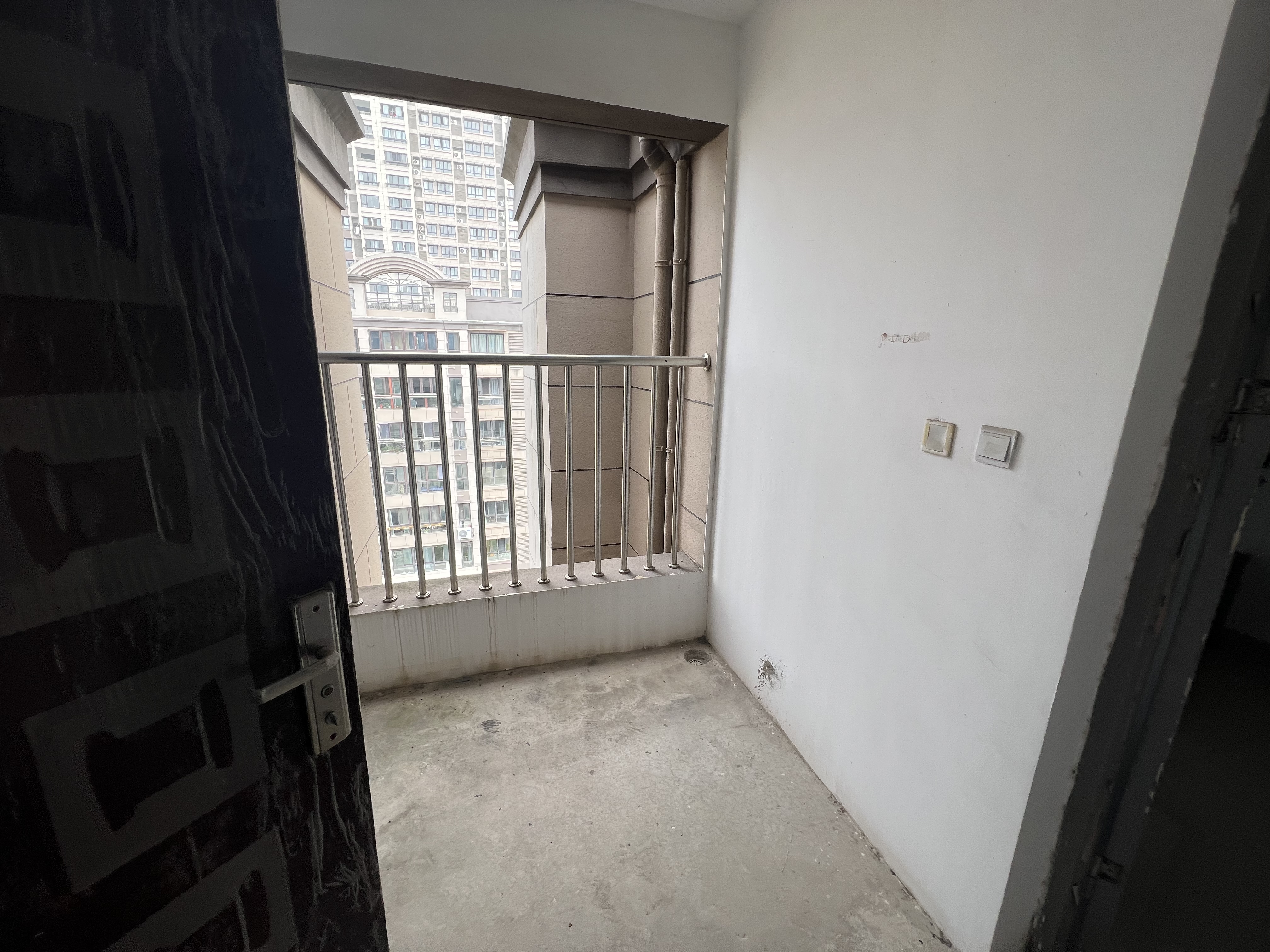 星源名苑 4室2厅2卫 177.90m&sup2;