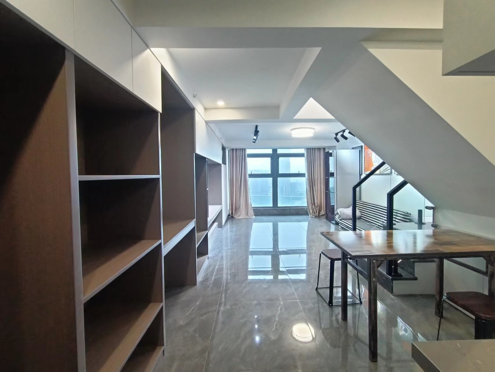 赛格时代广场 2室2厅1卫 54m²