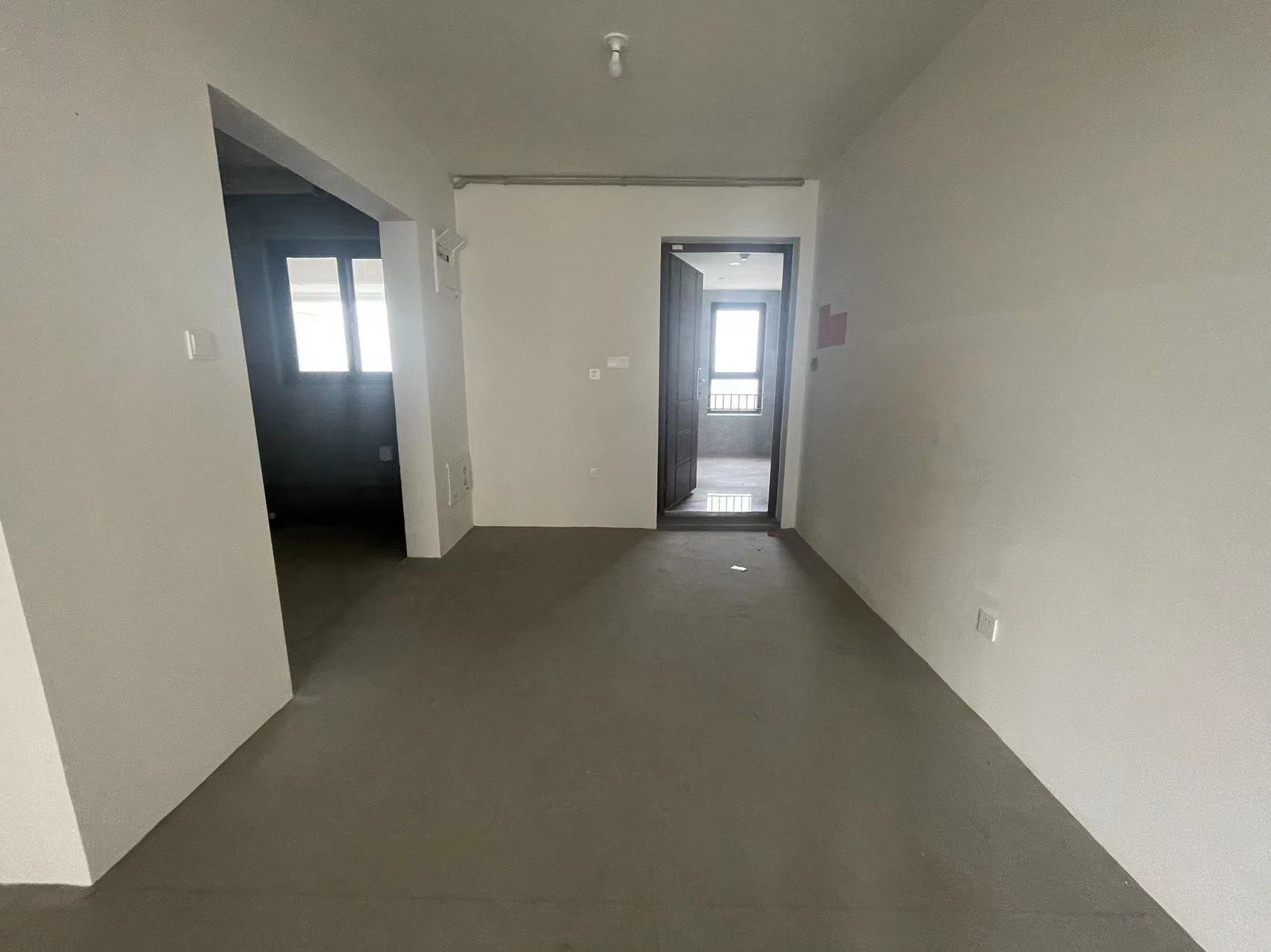 卓越华宸世纪 3室2厅1卫 96m&sup2;