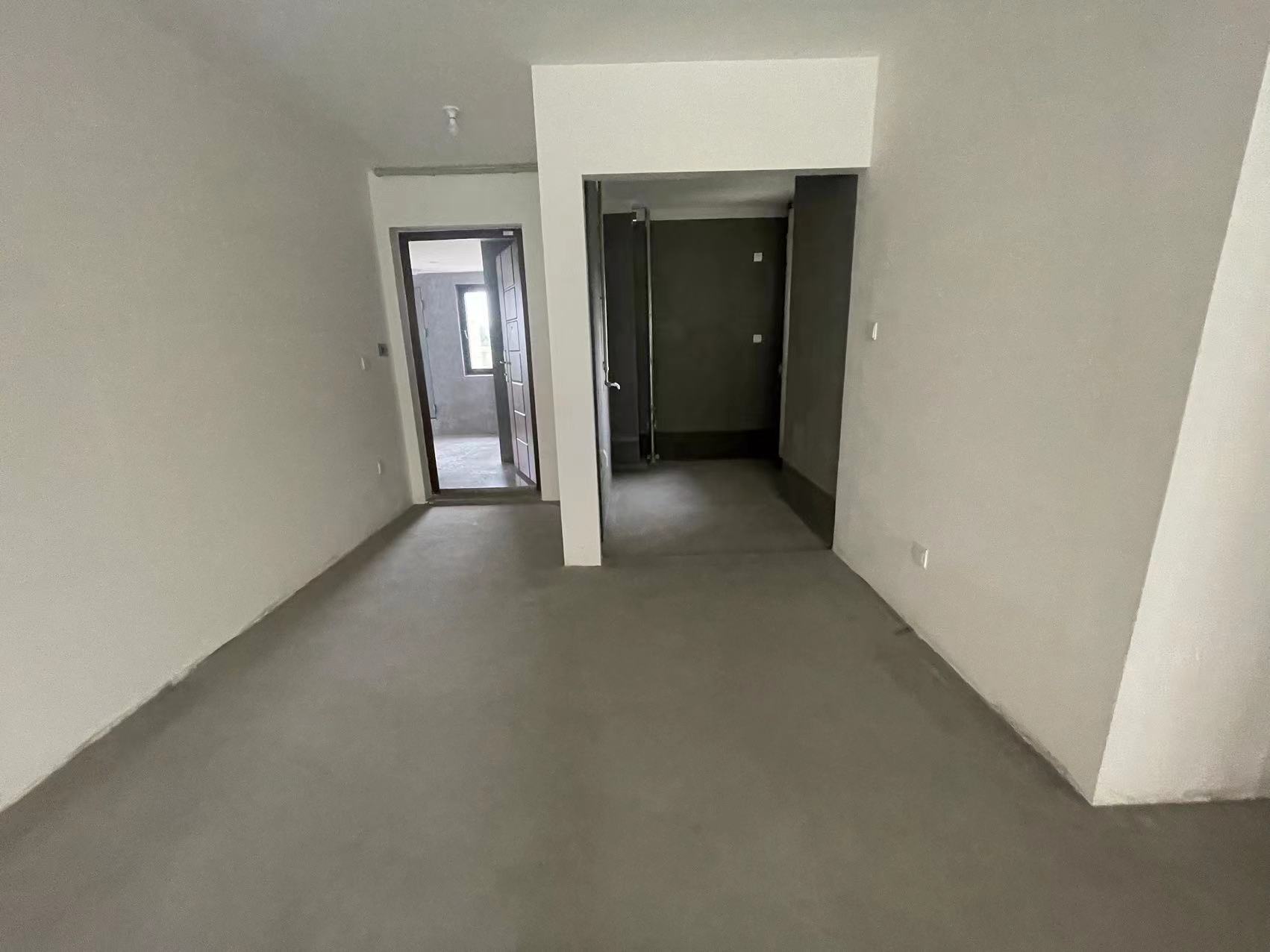 华悦铭苑 3室1厅1卫 102m²
