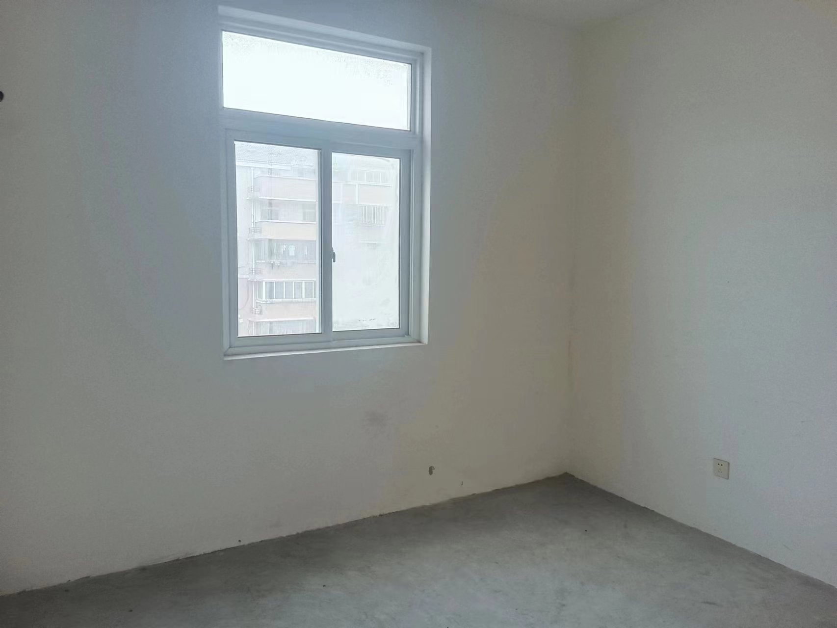 金桥花园 3室2厅1卫 129.54m&sup2;