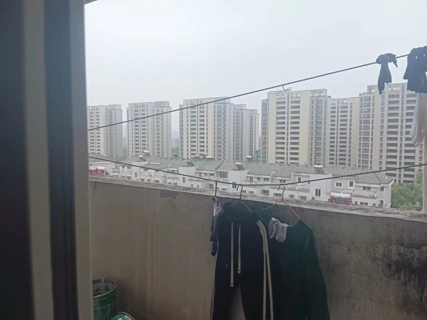 金桥花园 4室2厅2卫 132m&sup2;