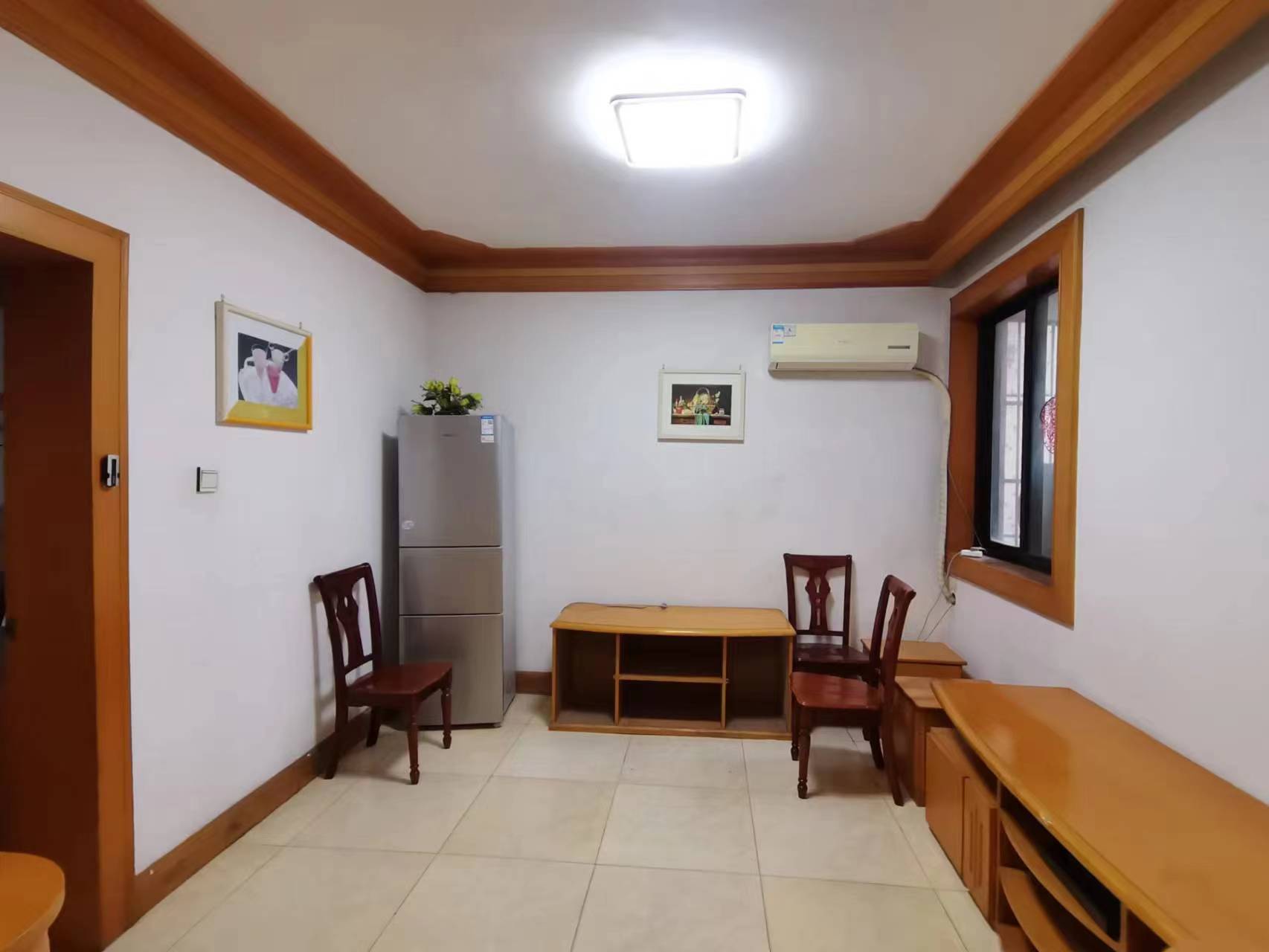 通州花苑 3室2厅2卫 135m&sup2;