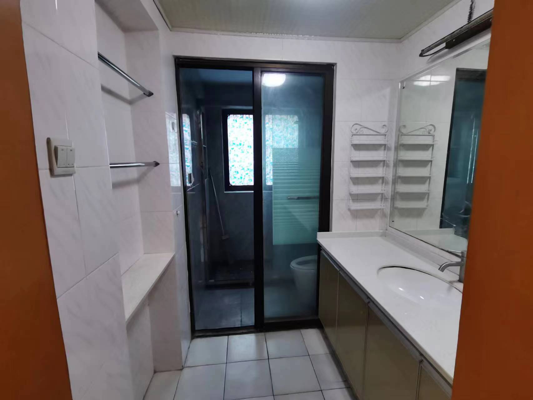 通州花苑 3室2厅2卫 135m&sup2;