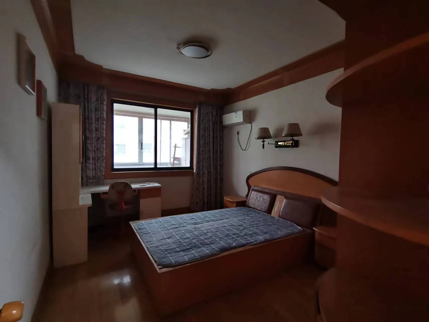 通州花苑 3室2厅2卫 135m&sup2;