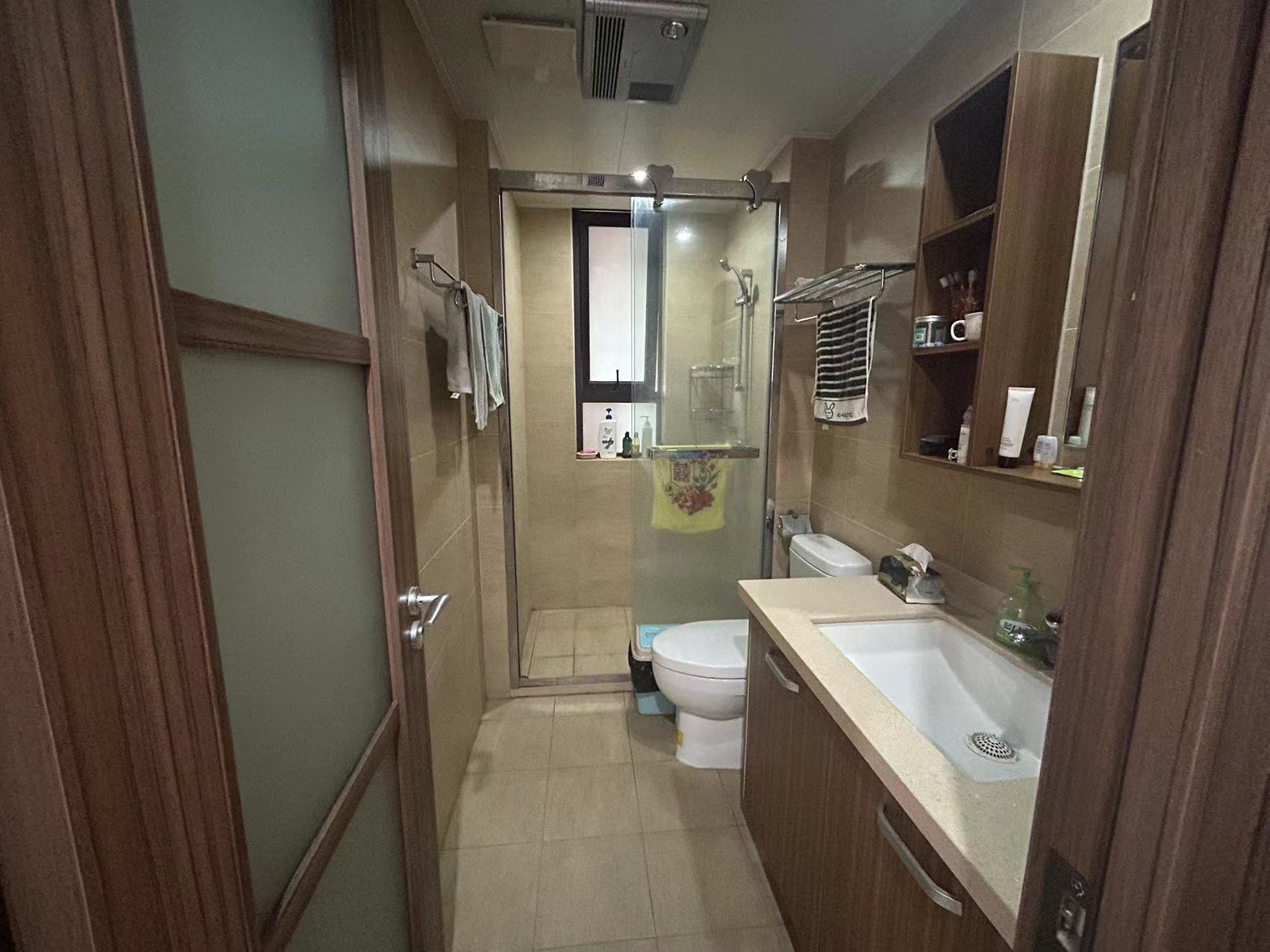 万科濠河传奇 4室2厅2卫 143.7m&sup2;
