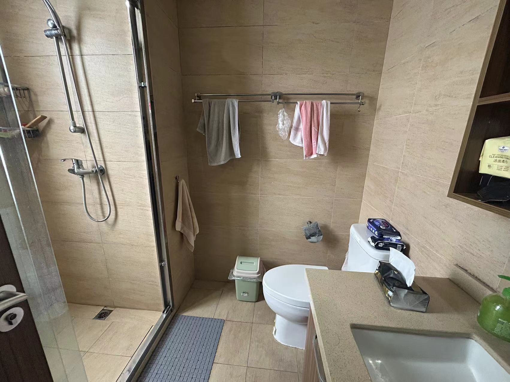 万科濠河传奇 4室2厅2卫 143.7m&sup2;
