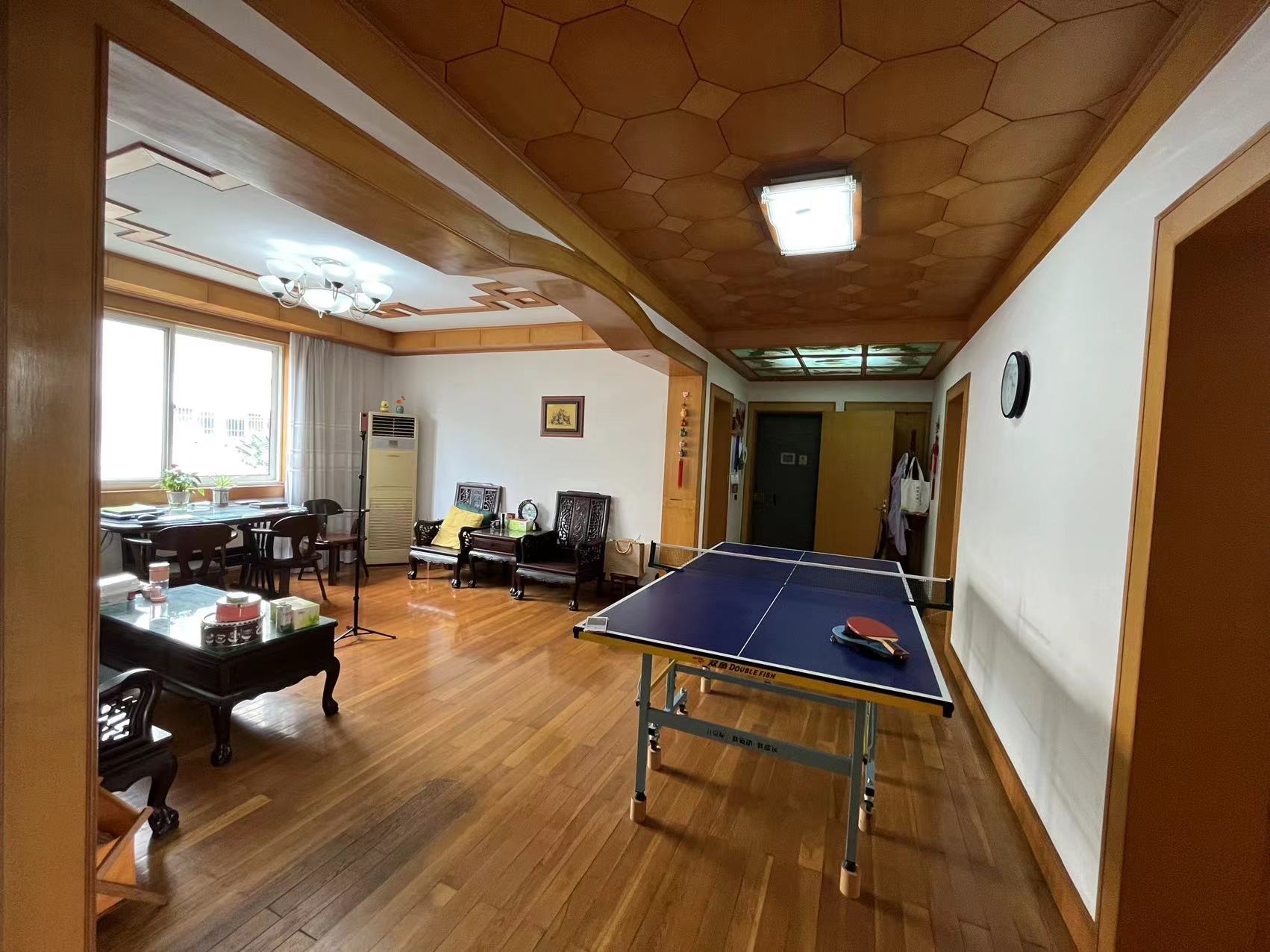 光明东村一期 3室2厅2卫 132.50m&sup2;