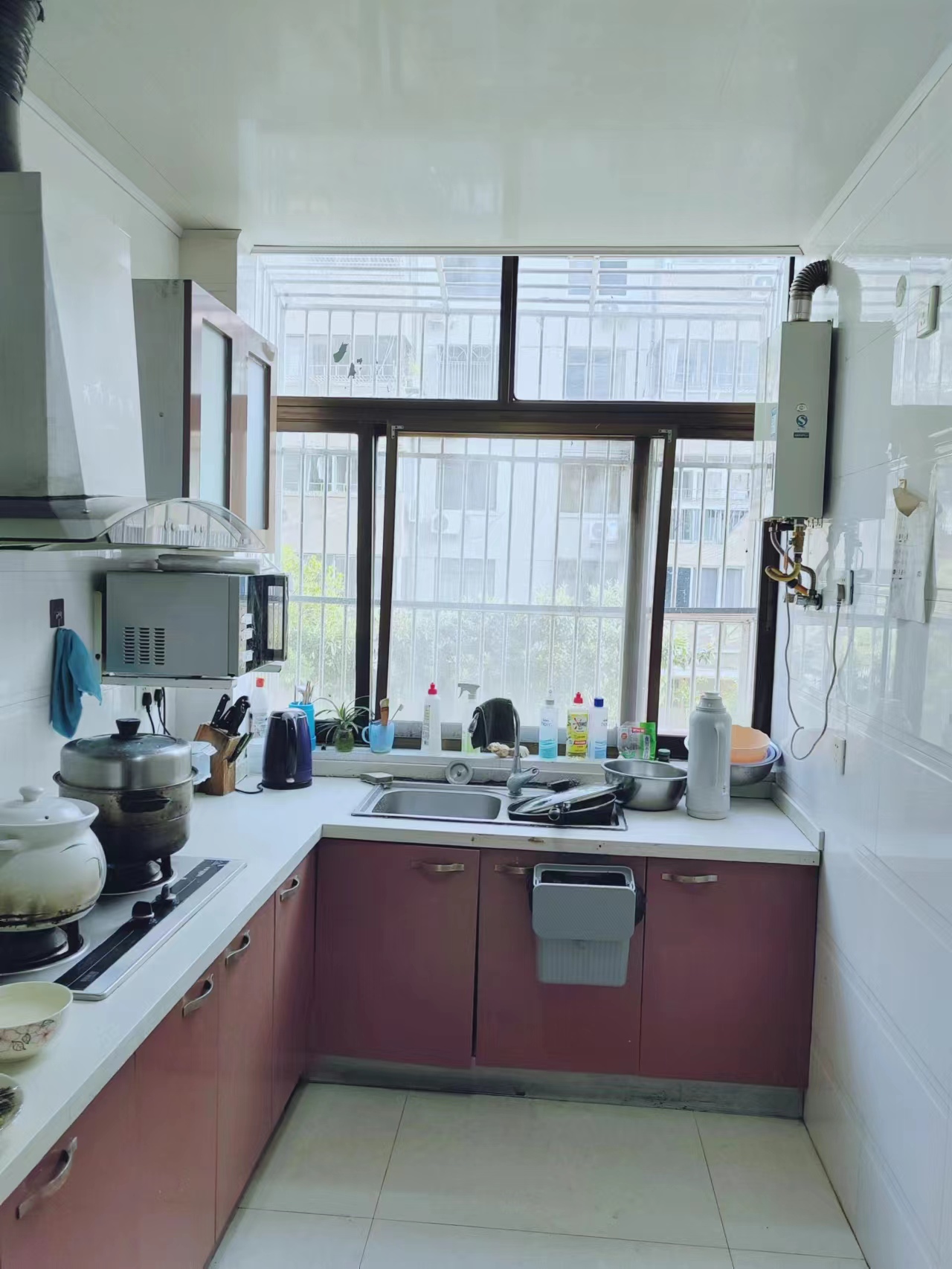 八角亭东一区 2室2厅1卫 99.9m&sup2;
