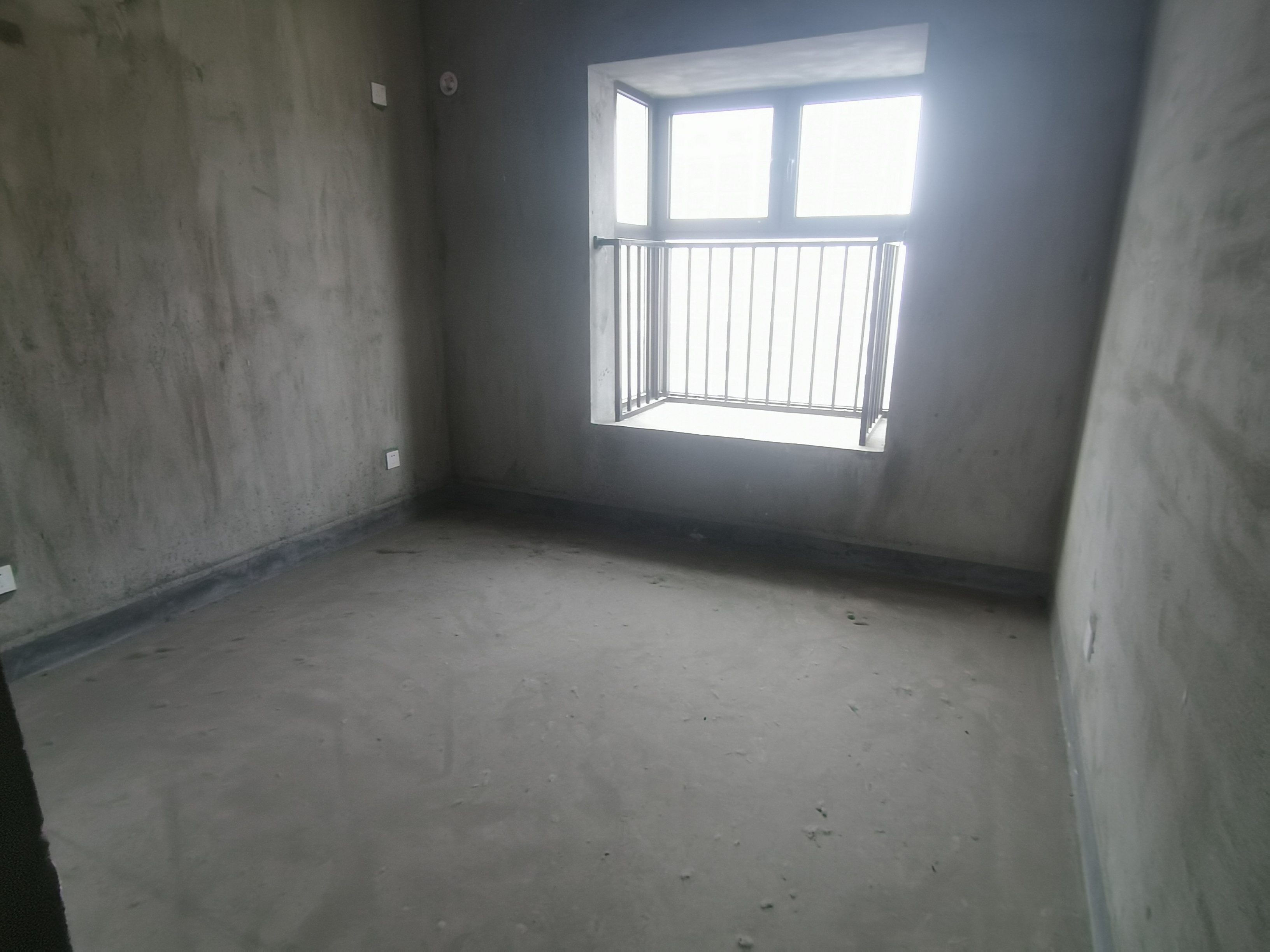 华强城 4室2厅2卫 158.45m&sup2;