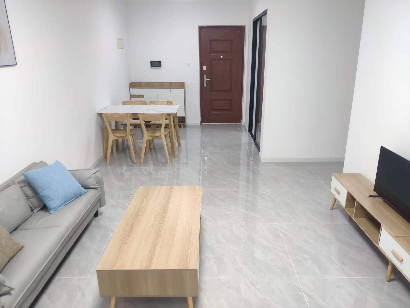 景瑞御府 2室2厅1卫 93m²