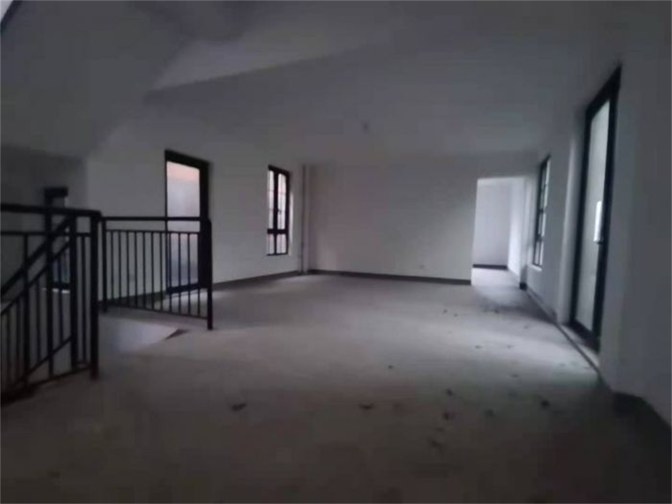 南通壹城水清木华 5室2厅2卫 736.96m&sup2;