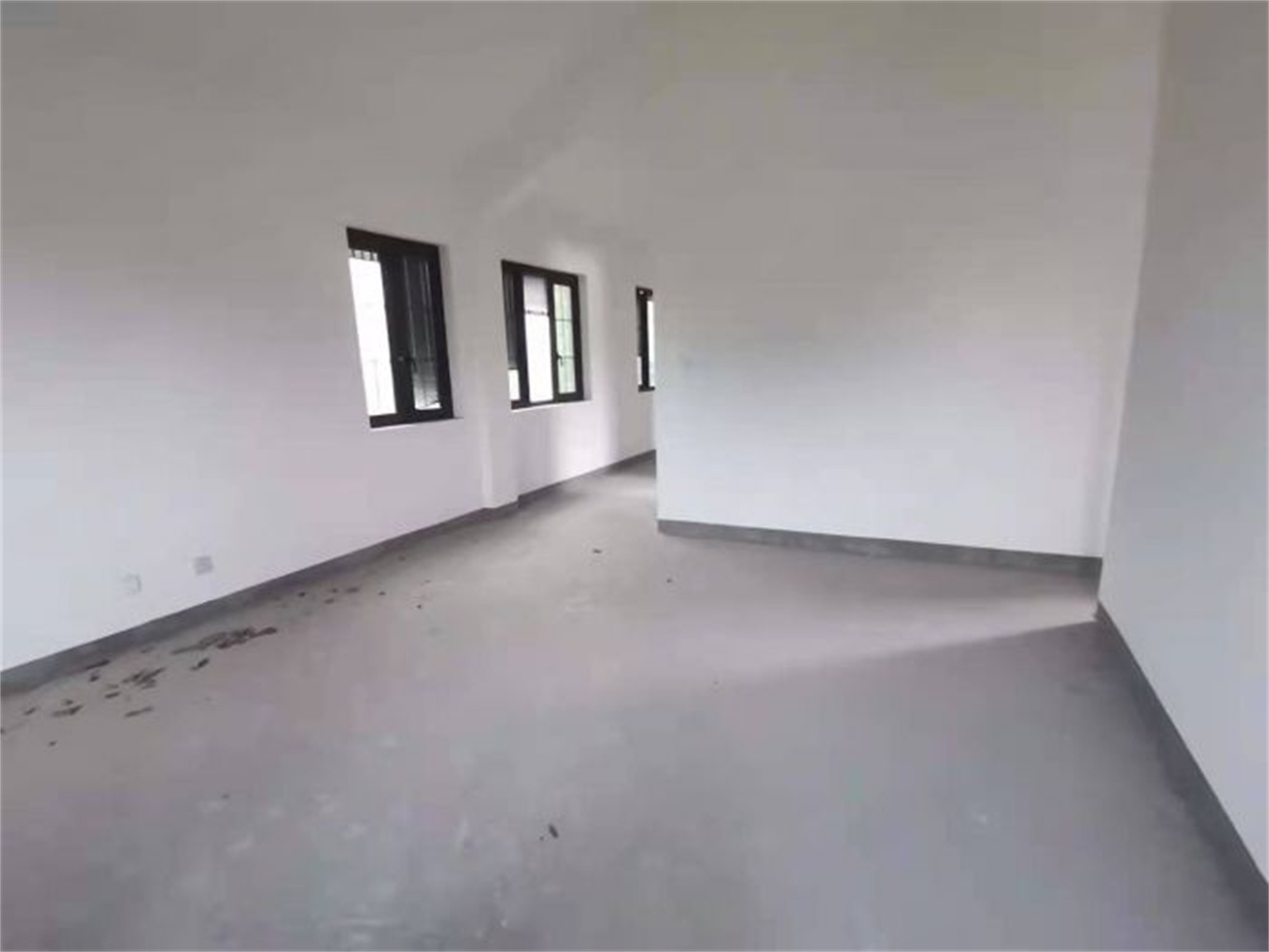 南通壹城水清木华 5室2厅2卫 736.96m&sup2;