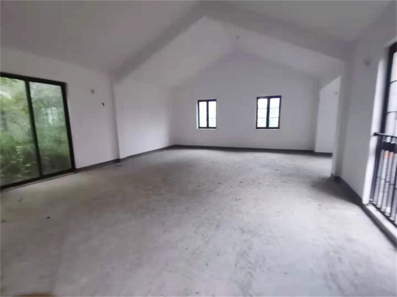 南通壹城水清木华 5室2厅2卫 736.96m&sup2;