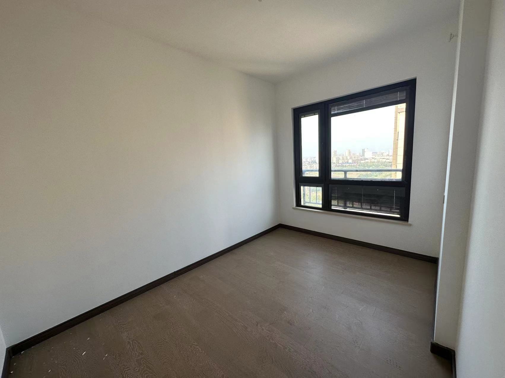 卓越万科新都会 3室2厅2卫 125m&sup2;