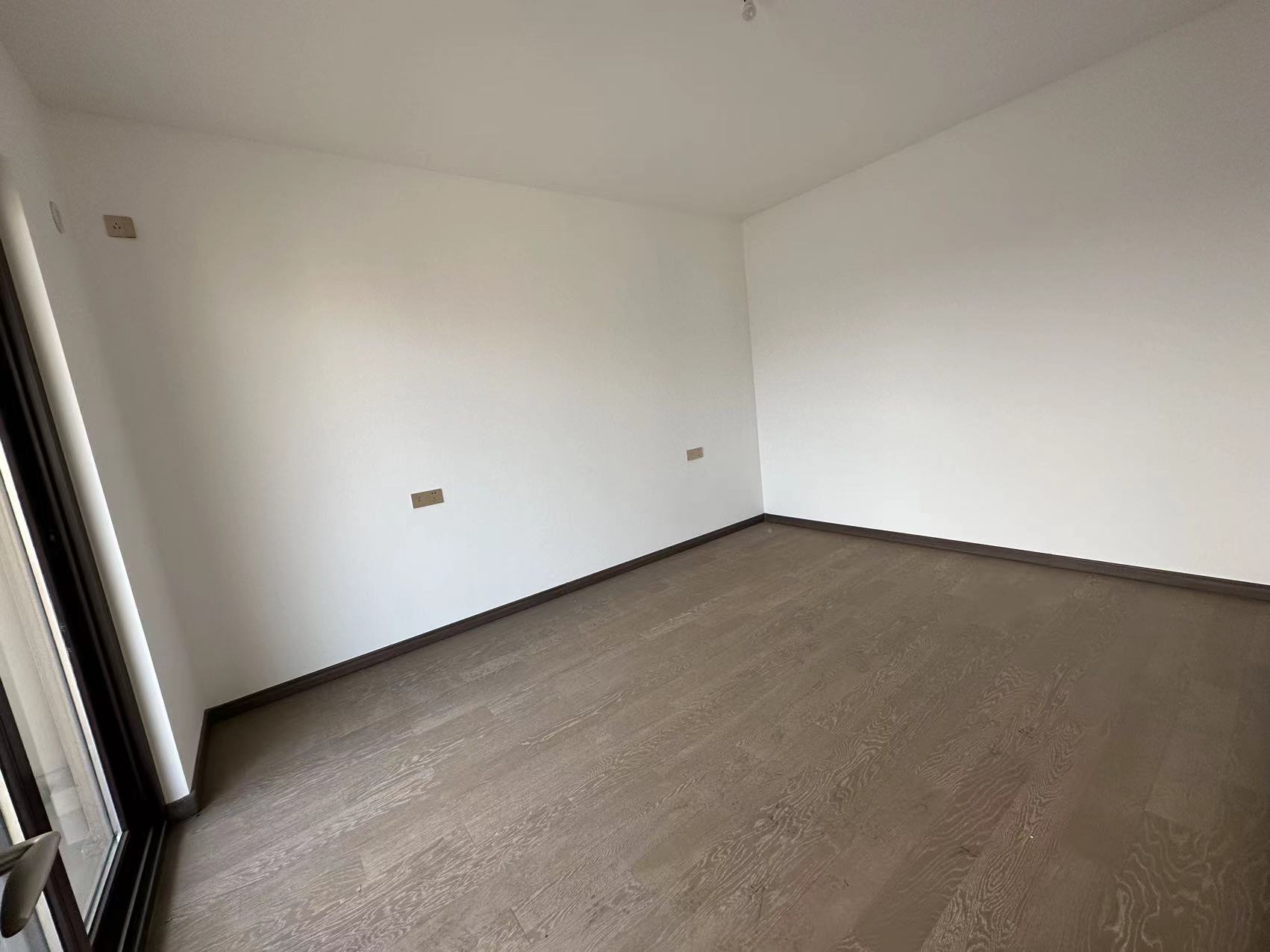 卓越万科新都会 3室2厅2卫 125m&sup2;