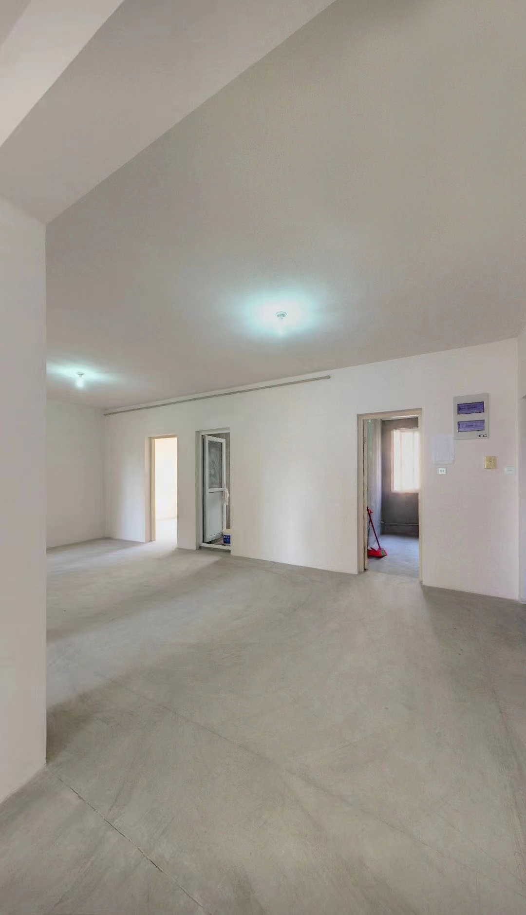 丽康花园 3室2厅1卫 136.00m&sup2;