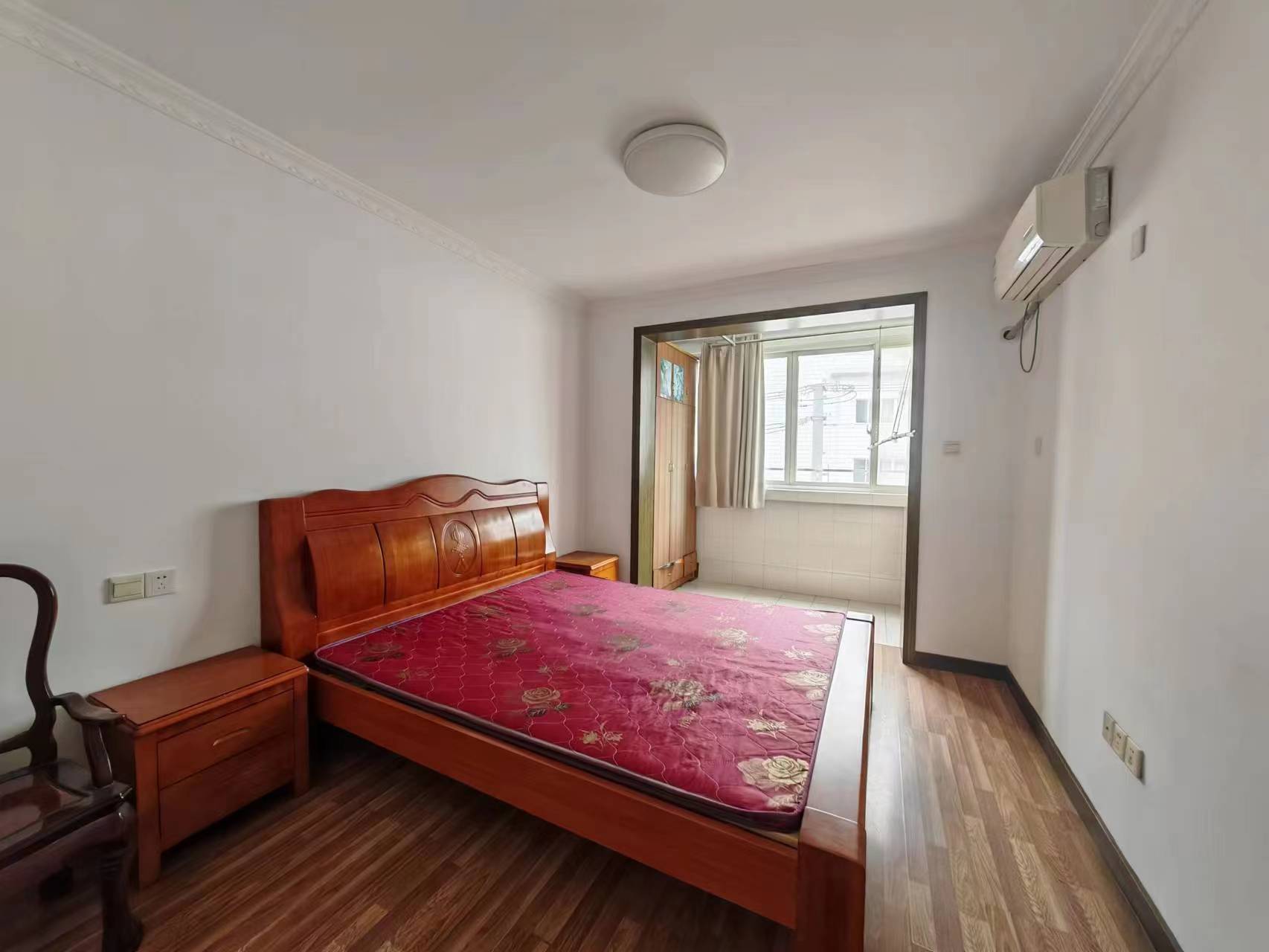 银花苑 2室1厅1卫 65m&sup2;