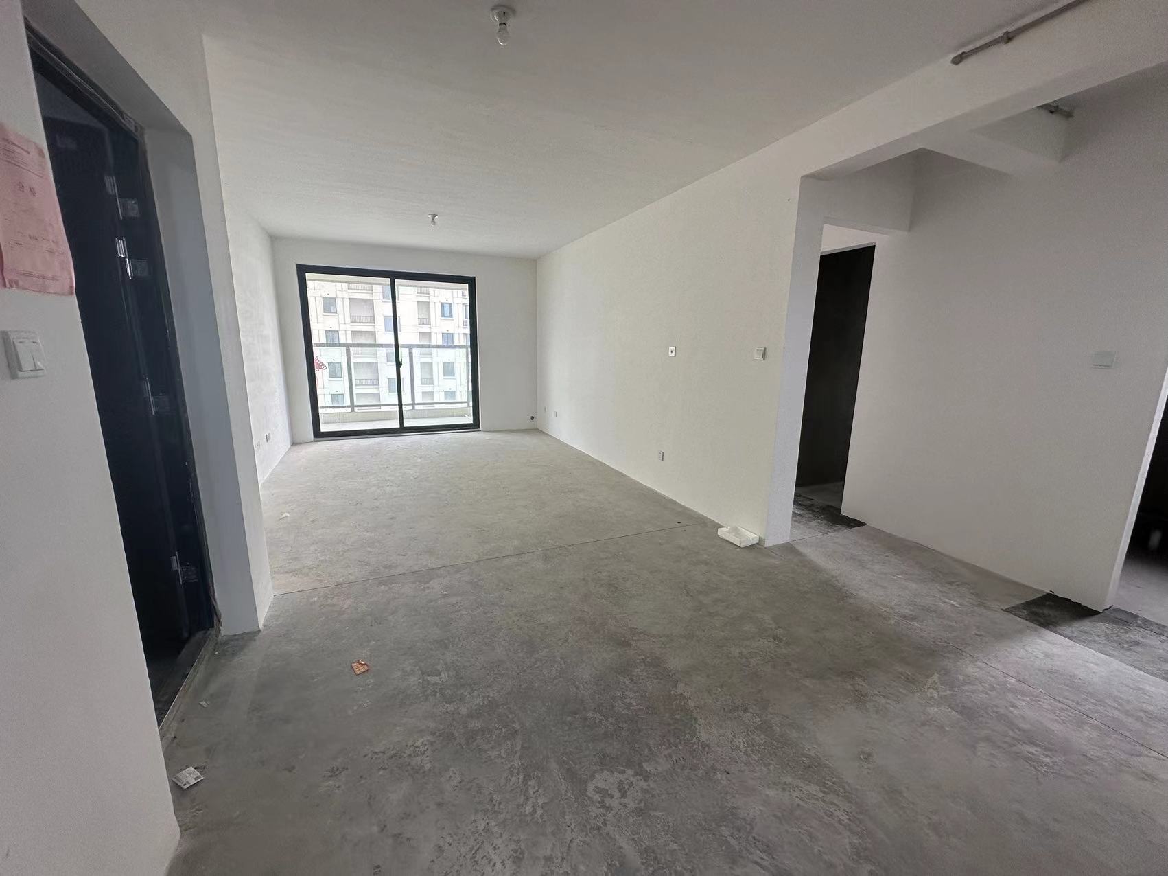 春晓熙岸 3室2厅2卫 121m&sup2;