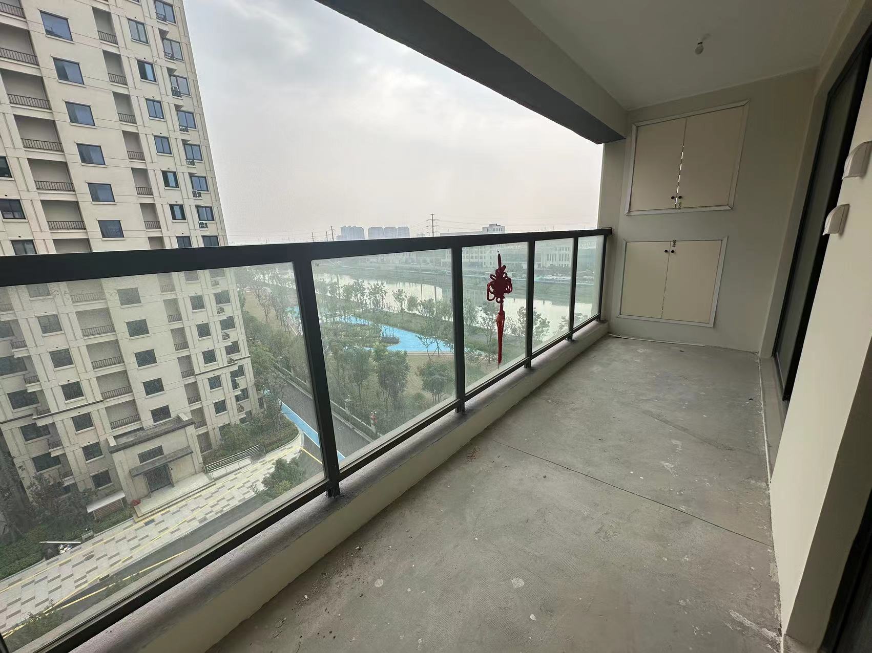 春晓熙岸 3室2厅2卫 121m&sup2;
