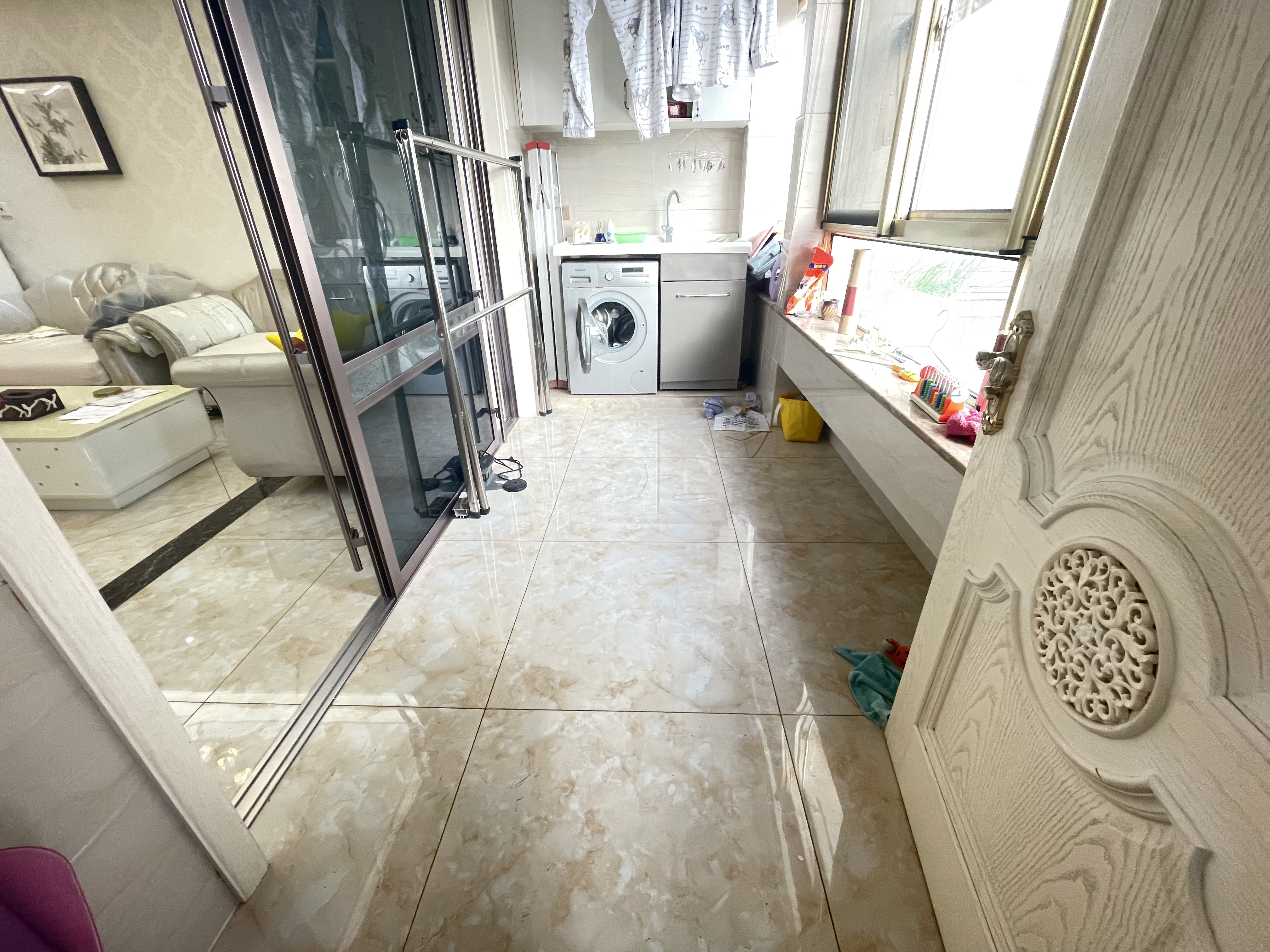 恒盛豪庭 3室2厅2卫 130m&sup2;