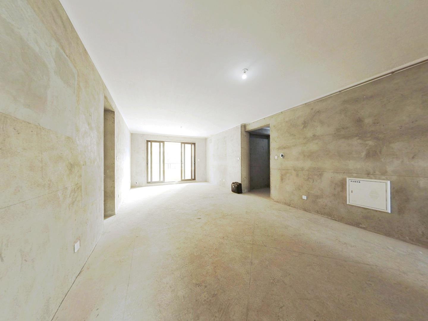 保利香槟国际 3室2厅1卫 129m&sup2;