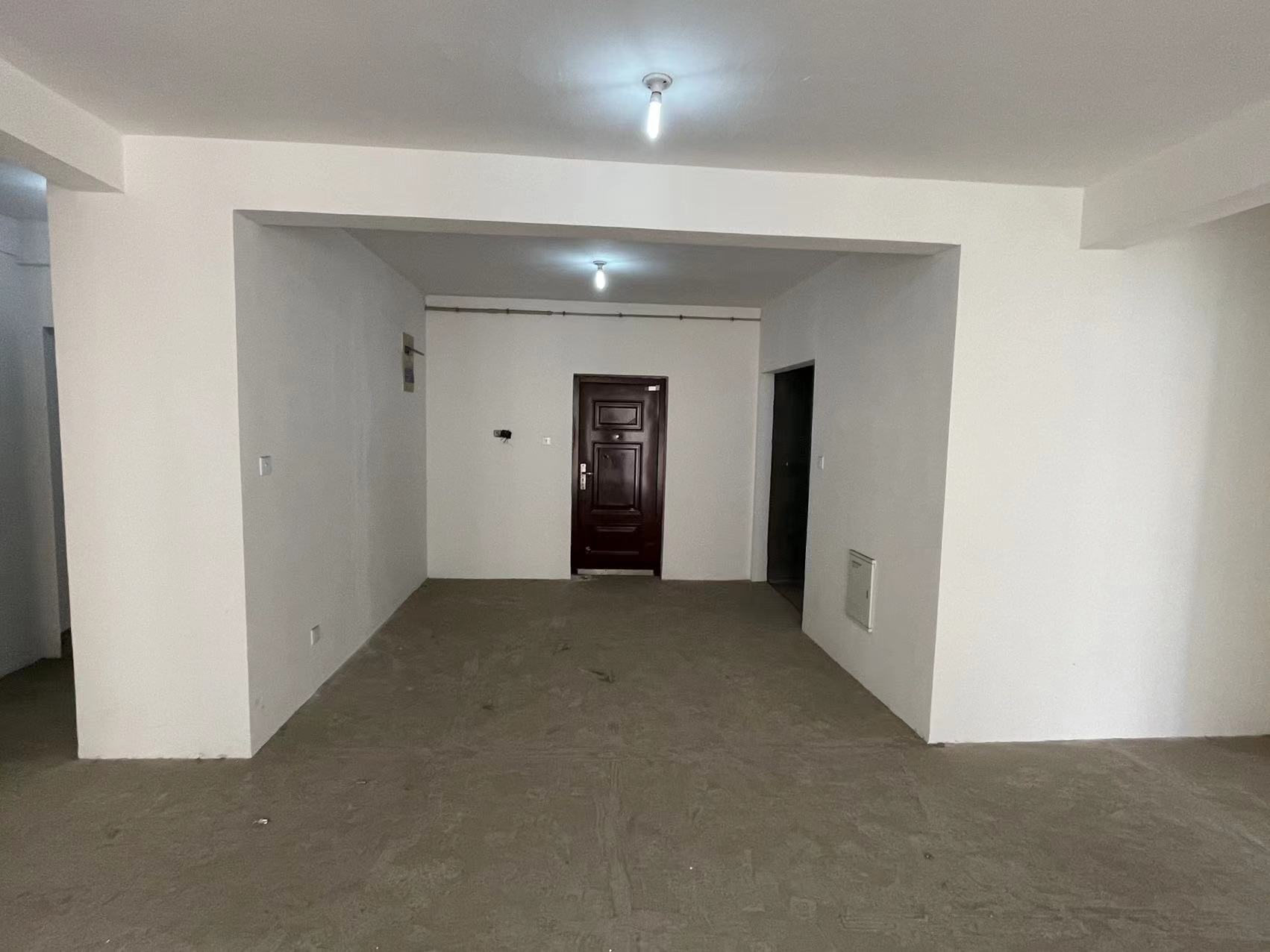 尚海城 5室2厅2卫 150m²