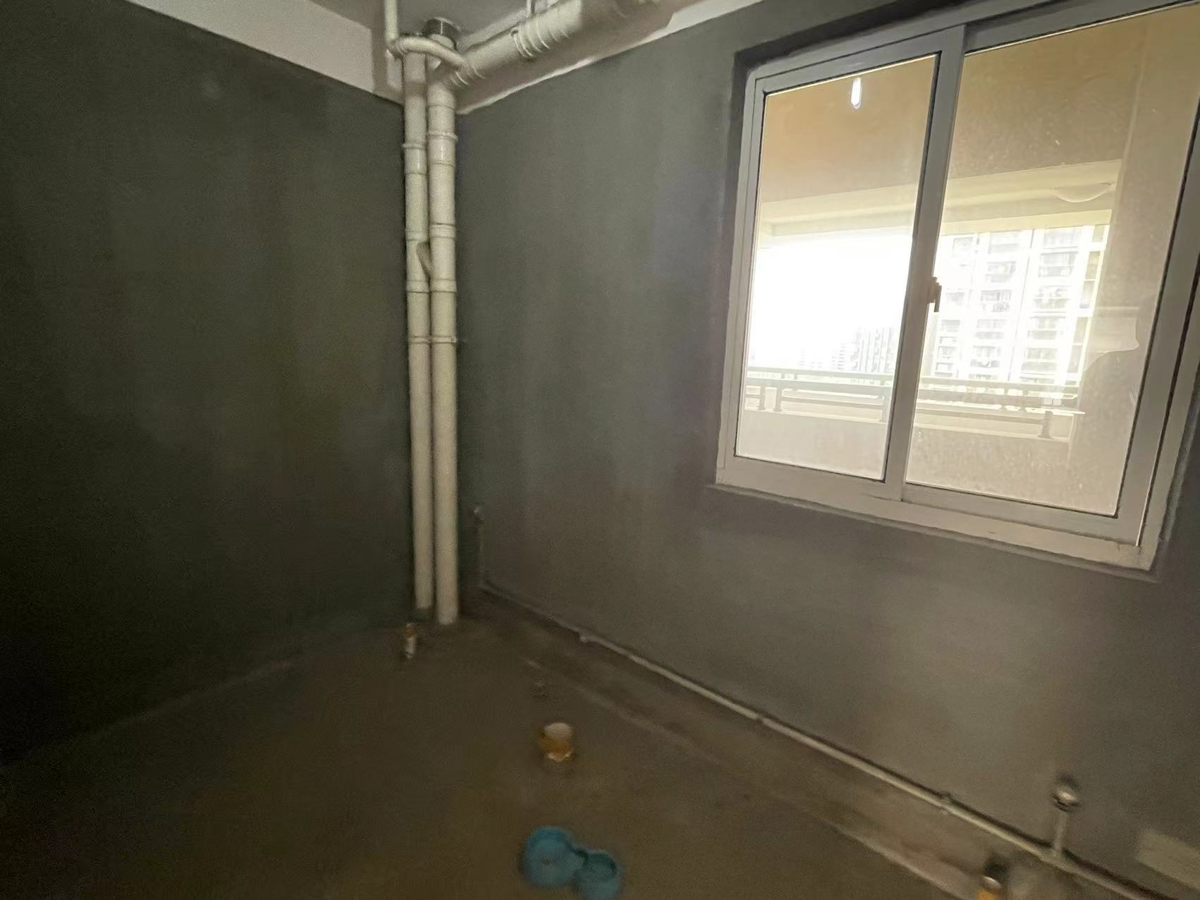 尚海城 5室2厅2卫 150m&sup2;
