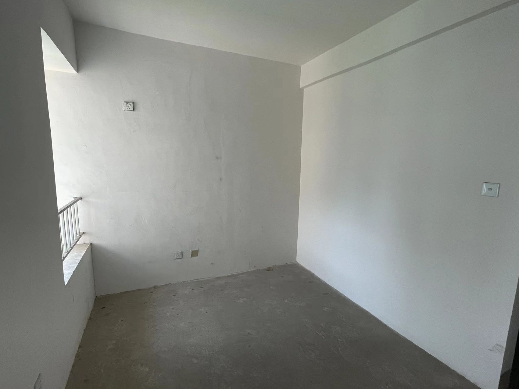 尚海城 5室2厅2卫 150m&sup2;