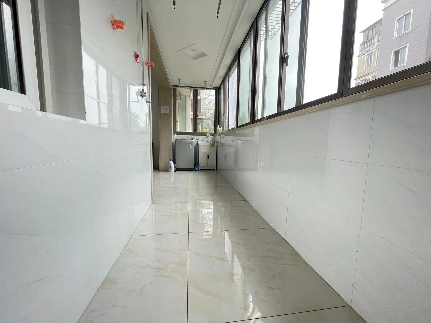 金欣佳园D区 3室2厅1卫 126m&sup2;