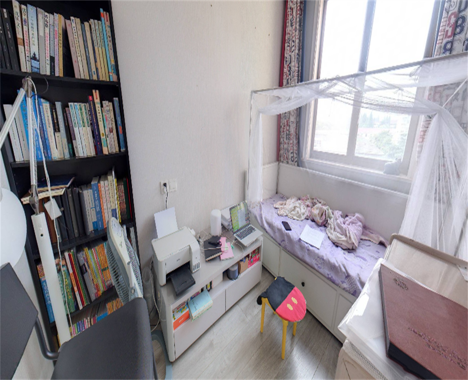 文峰新村 3室1厅1卫 80m&sup2;