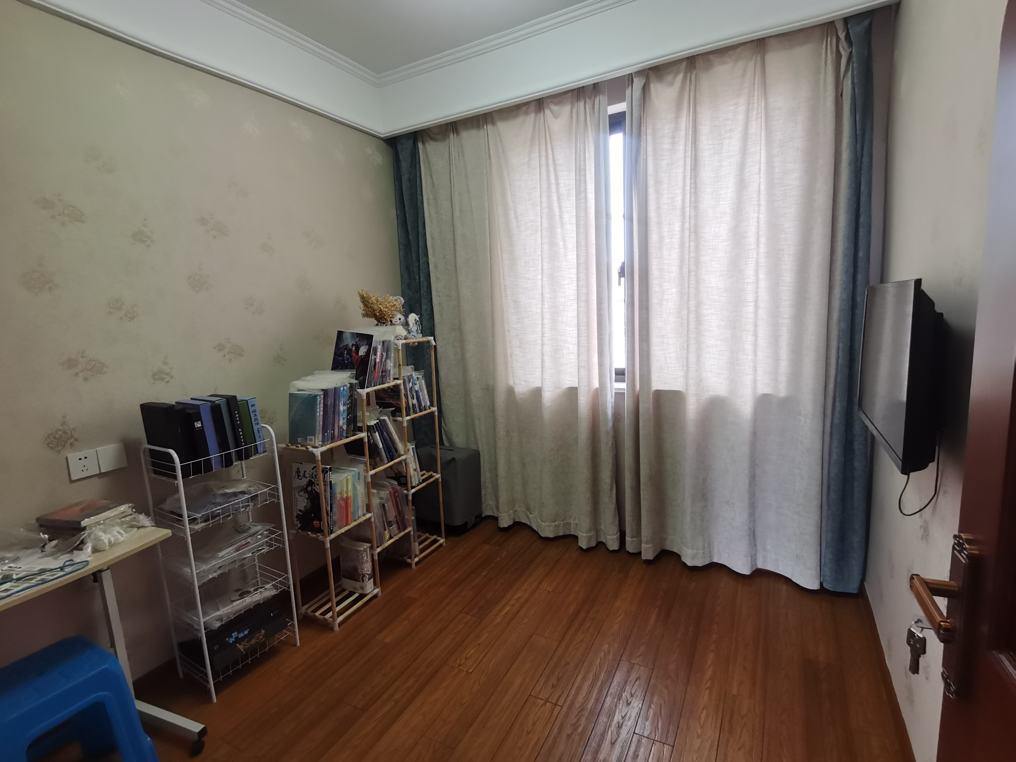 华强城 3室2厅2卫 116m&sup2;