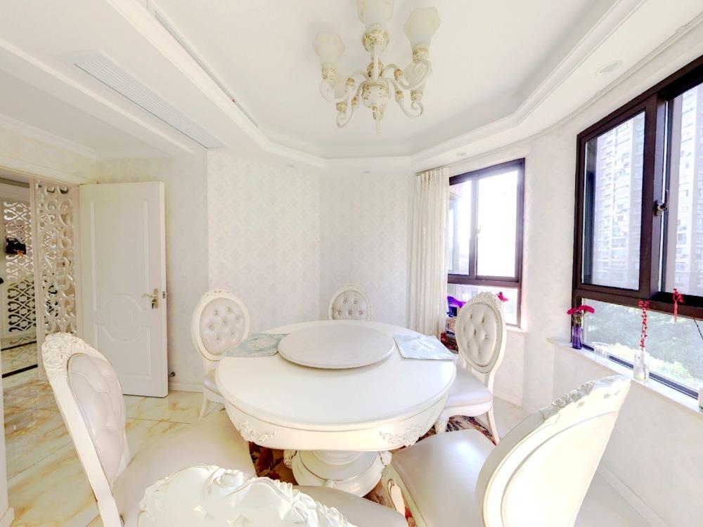 帝奥世伦名郡 4室2厅2卫 190m&sup2;