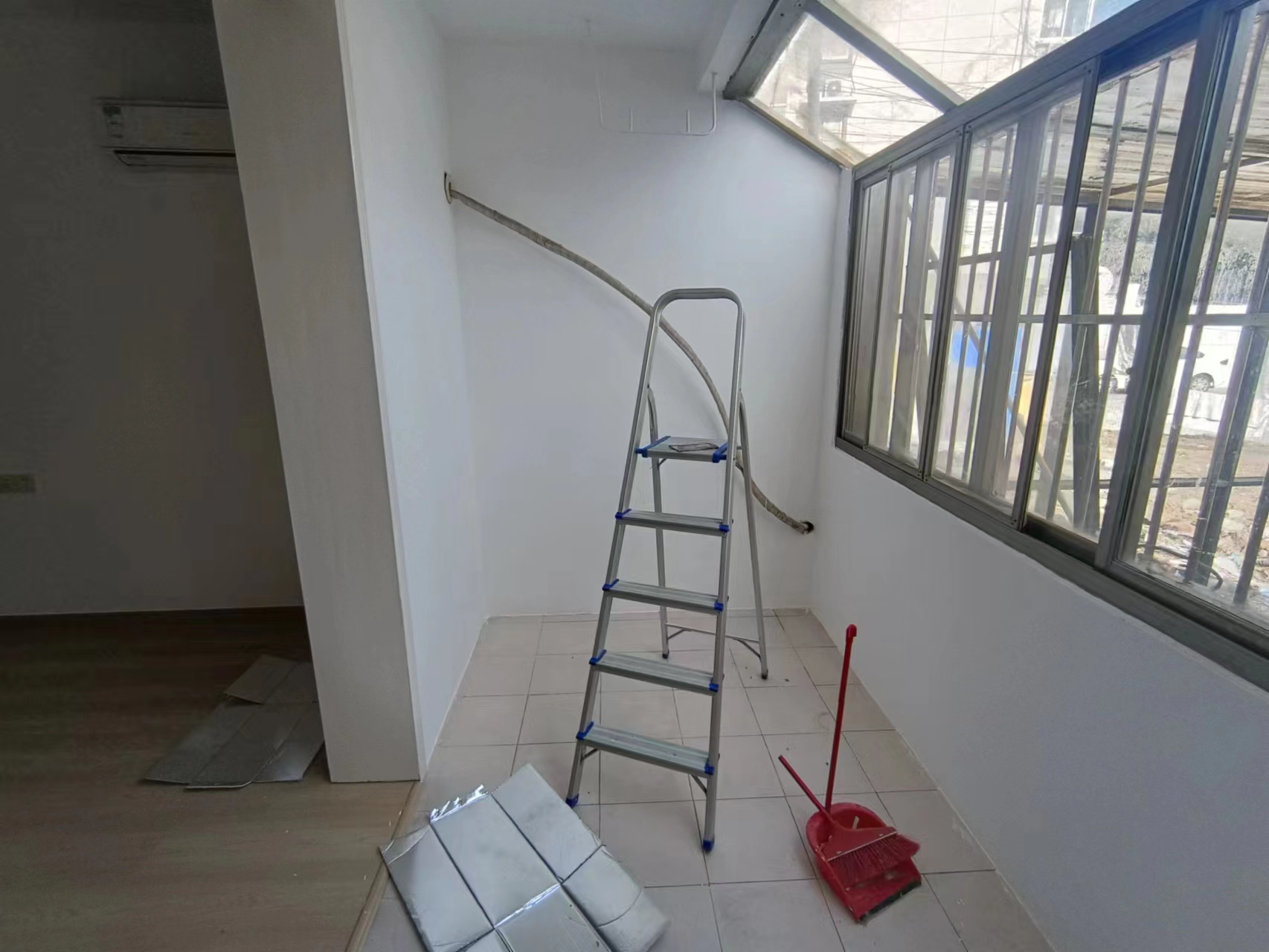 人民中路128号院 1室1厅1卫 43m&sup2;
