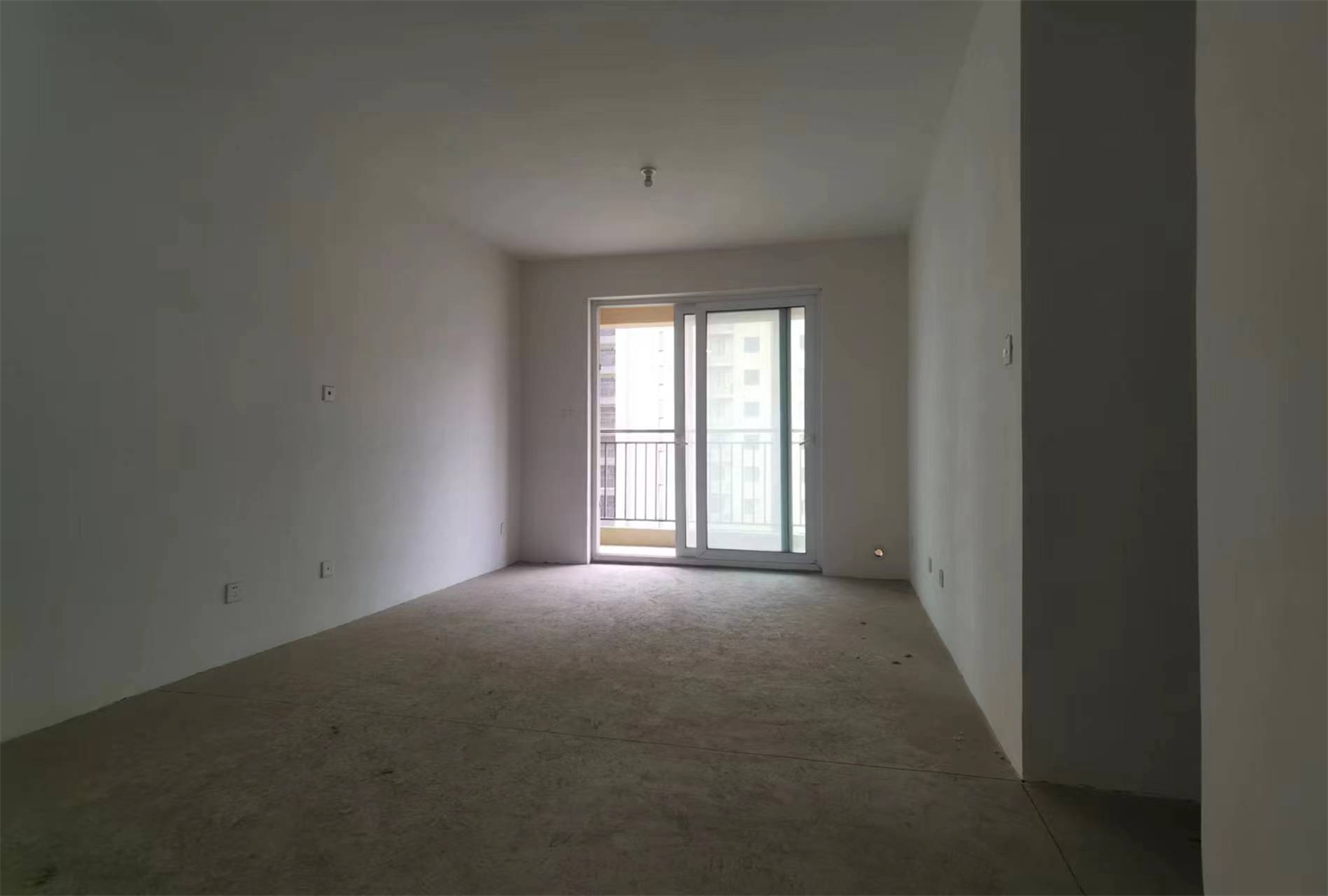 中海碧林湾 3室2厅1卫 98m&sup2;