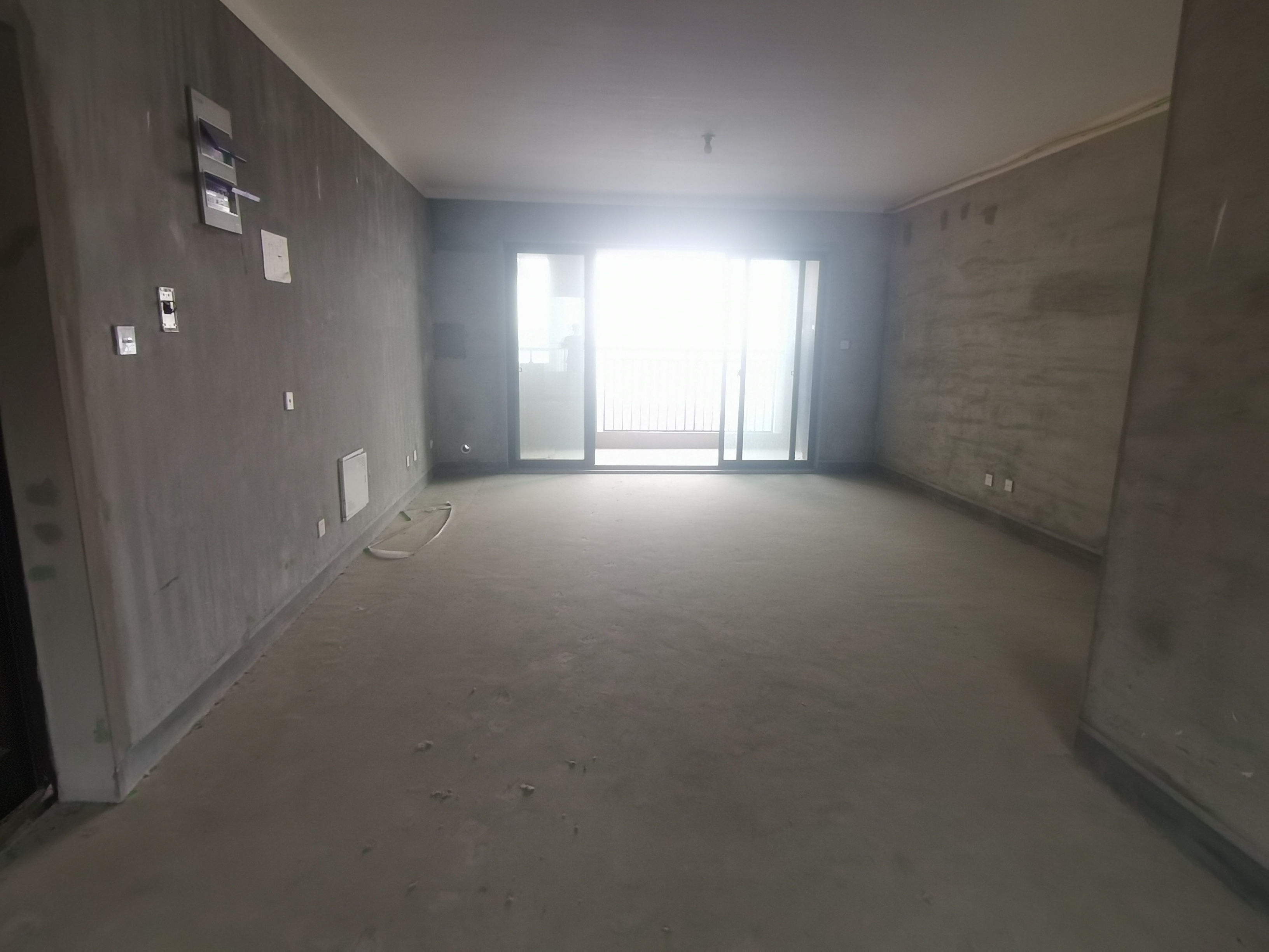 华强城三期 5室0厅2卫 124.00m&sup2;