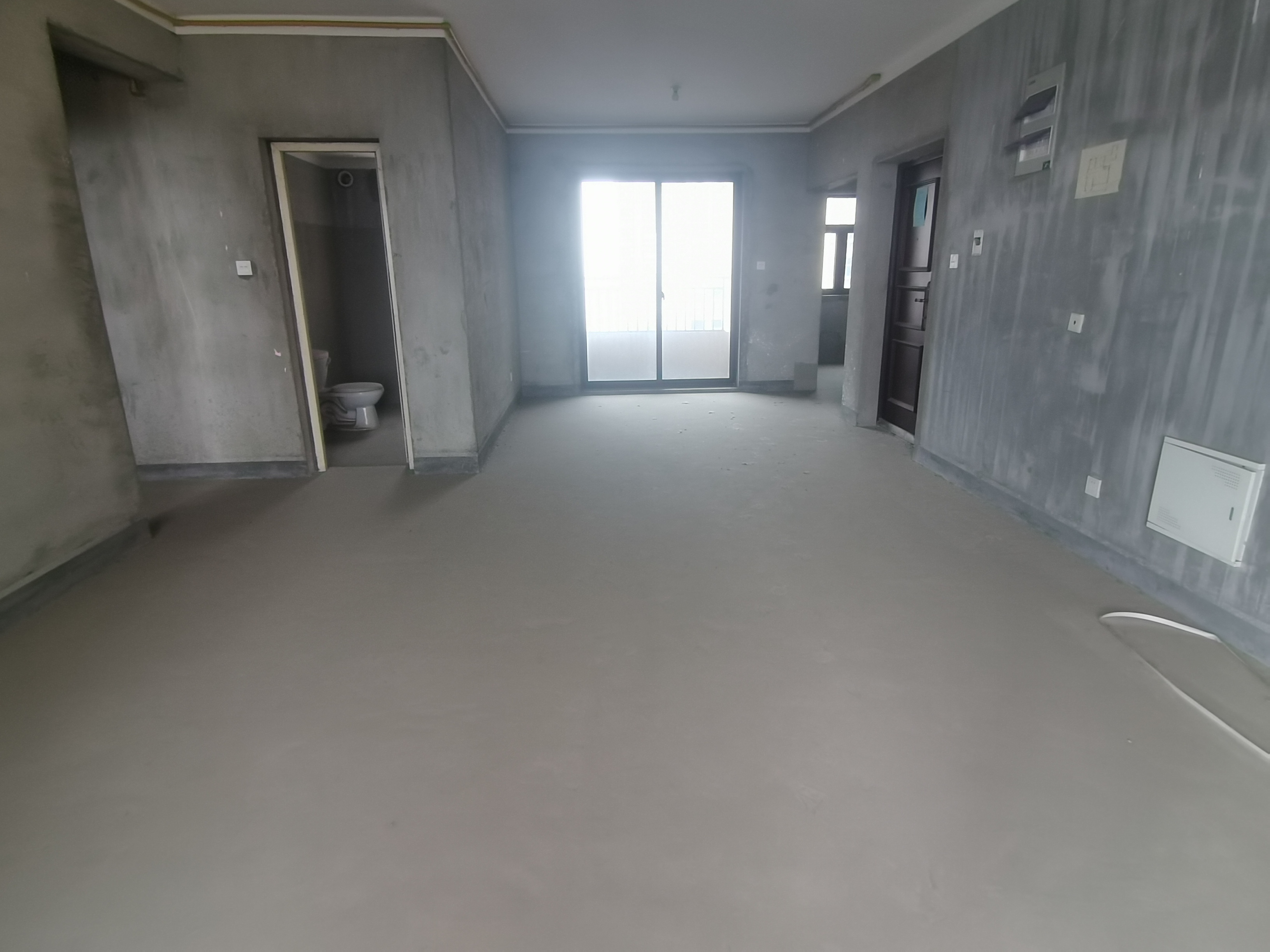 华强城三期 5室0厅2卫 124.00m&sup2;