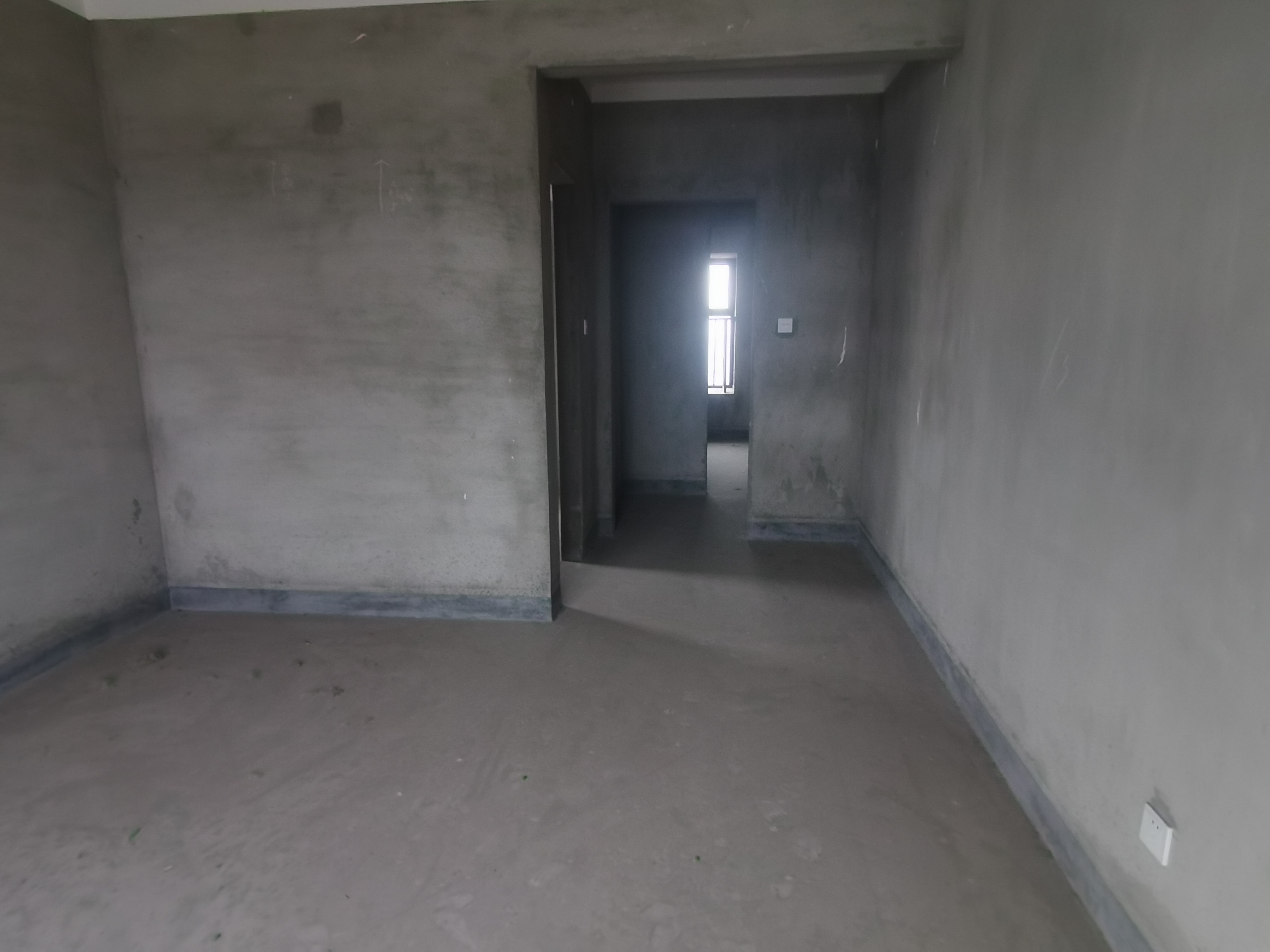 华强城三期 5室0厅2卫 124.00m&sup2;