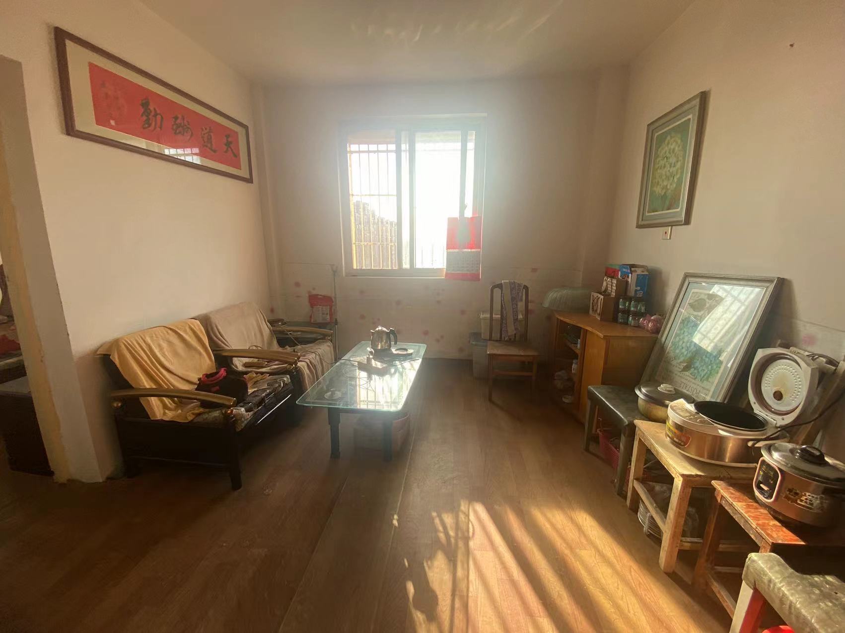 幸福锦园 2室2厅2卫 81.77m&sup2;